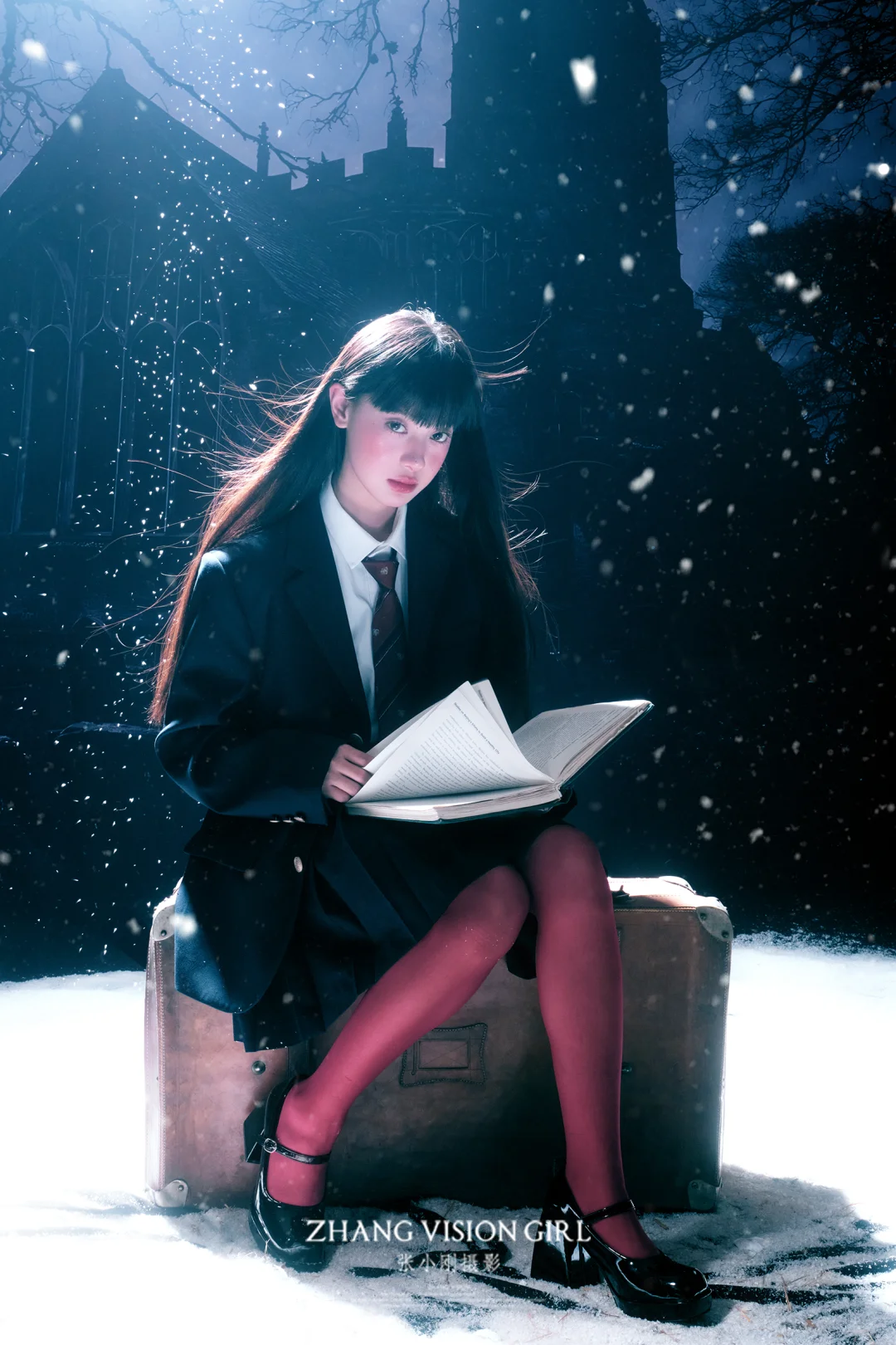 当雪花邂逅了夜❄️韩系少女雪景写真