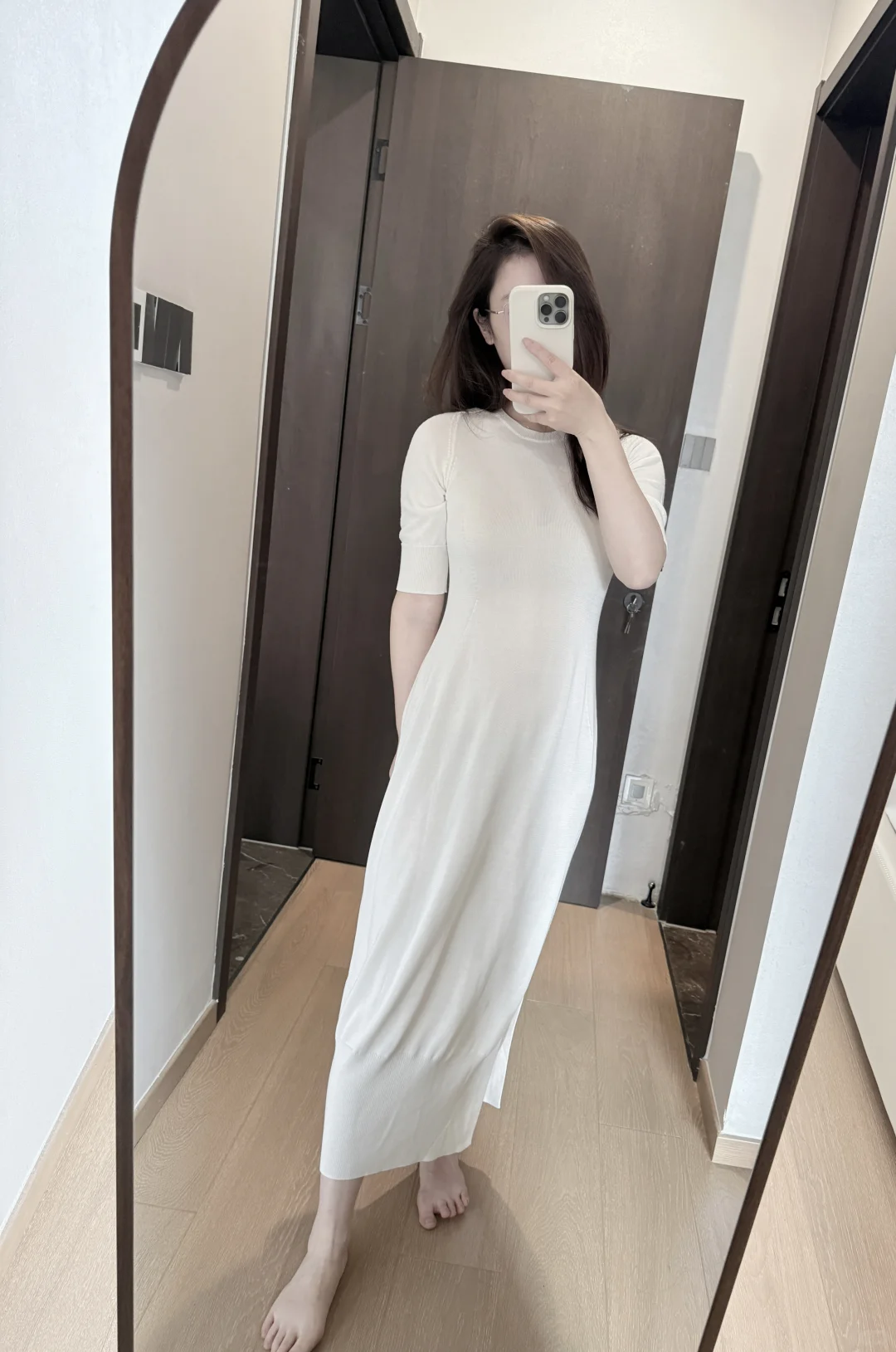 我愿称之为连衣裙天花板