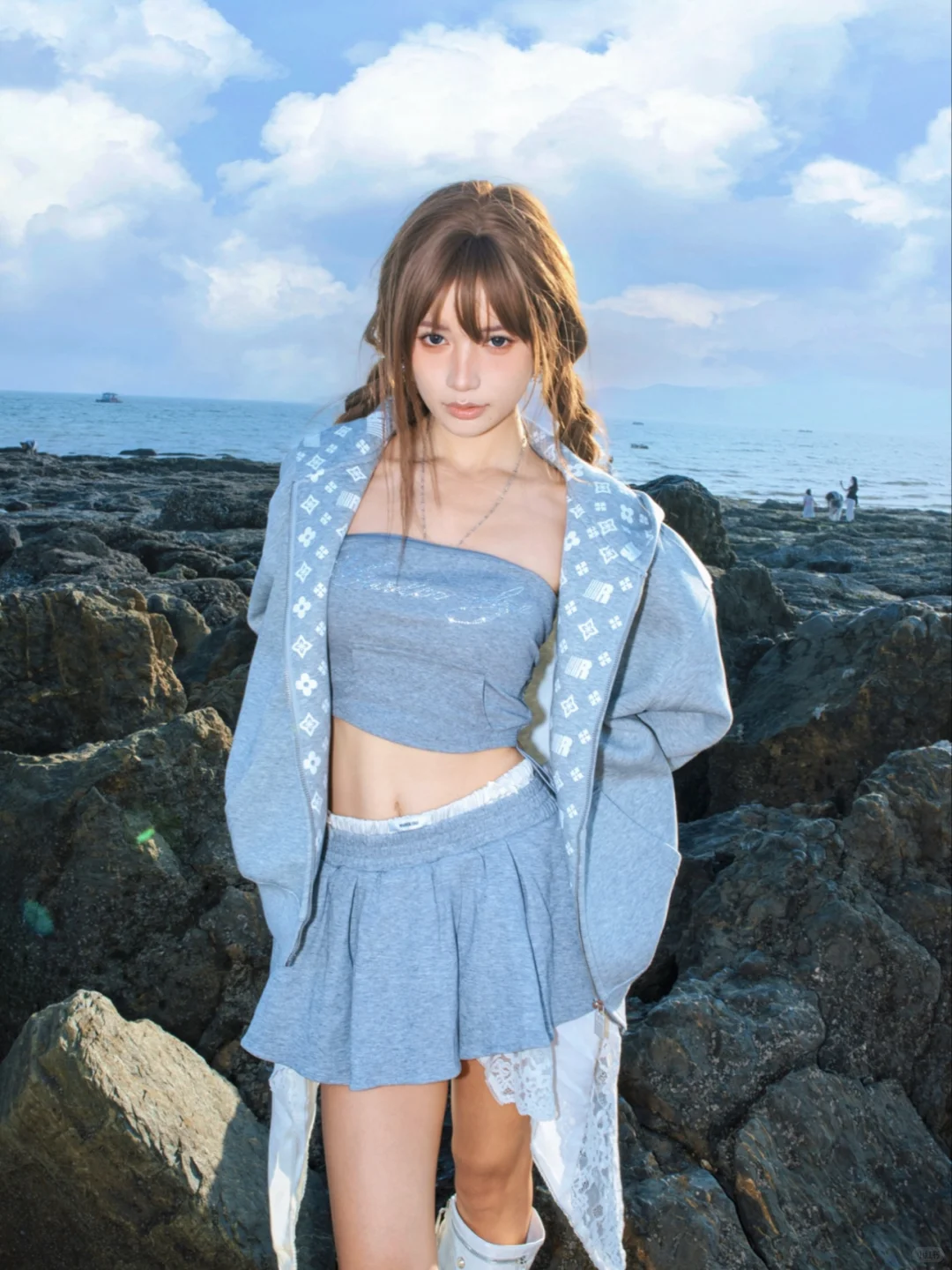 海边秋季穿搭姿势合集！