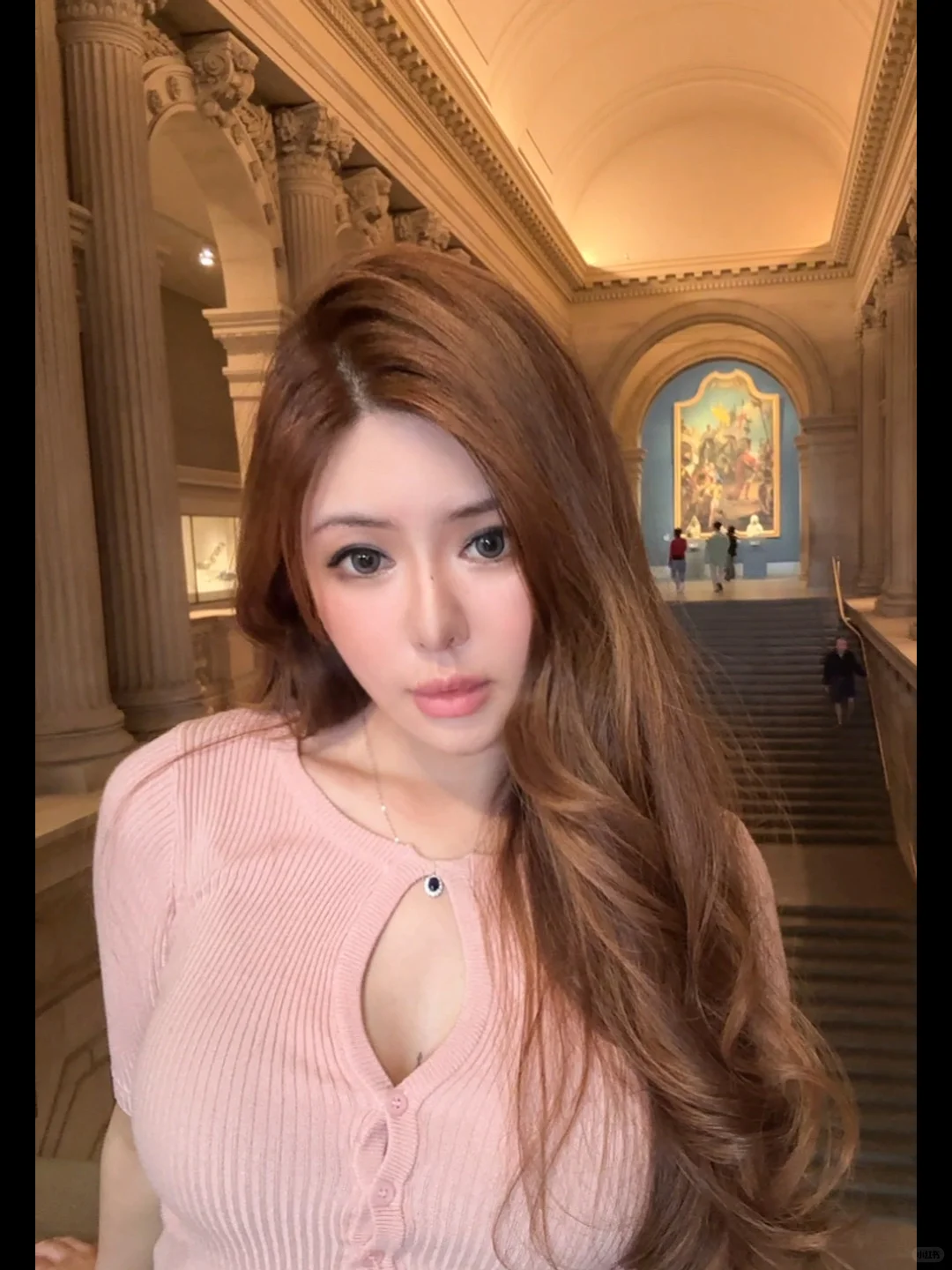 肉肉腿亮丝的一天～