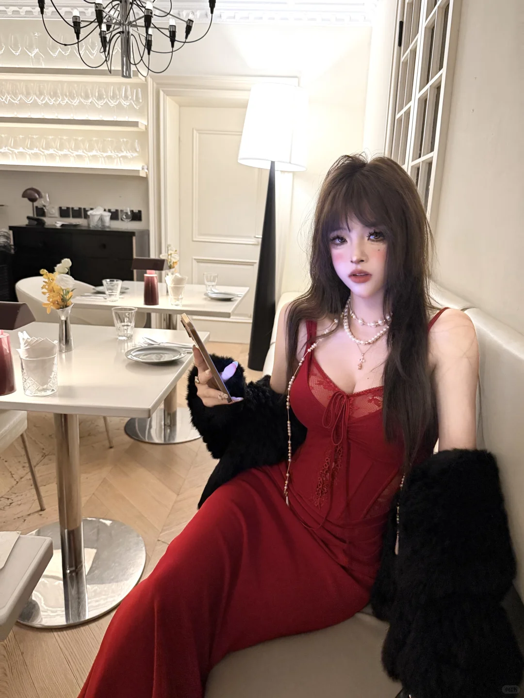 红裙真的是风情万种啊🥀