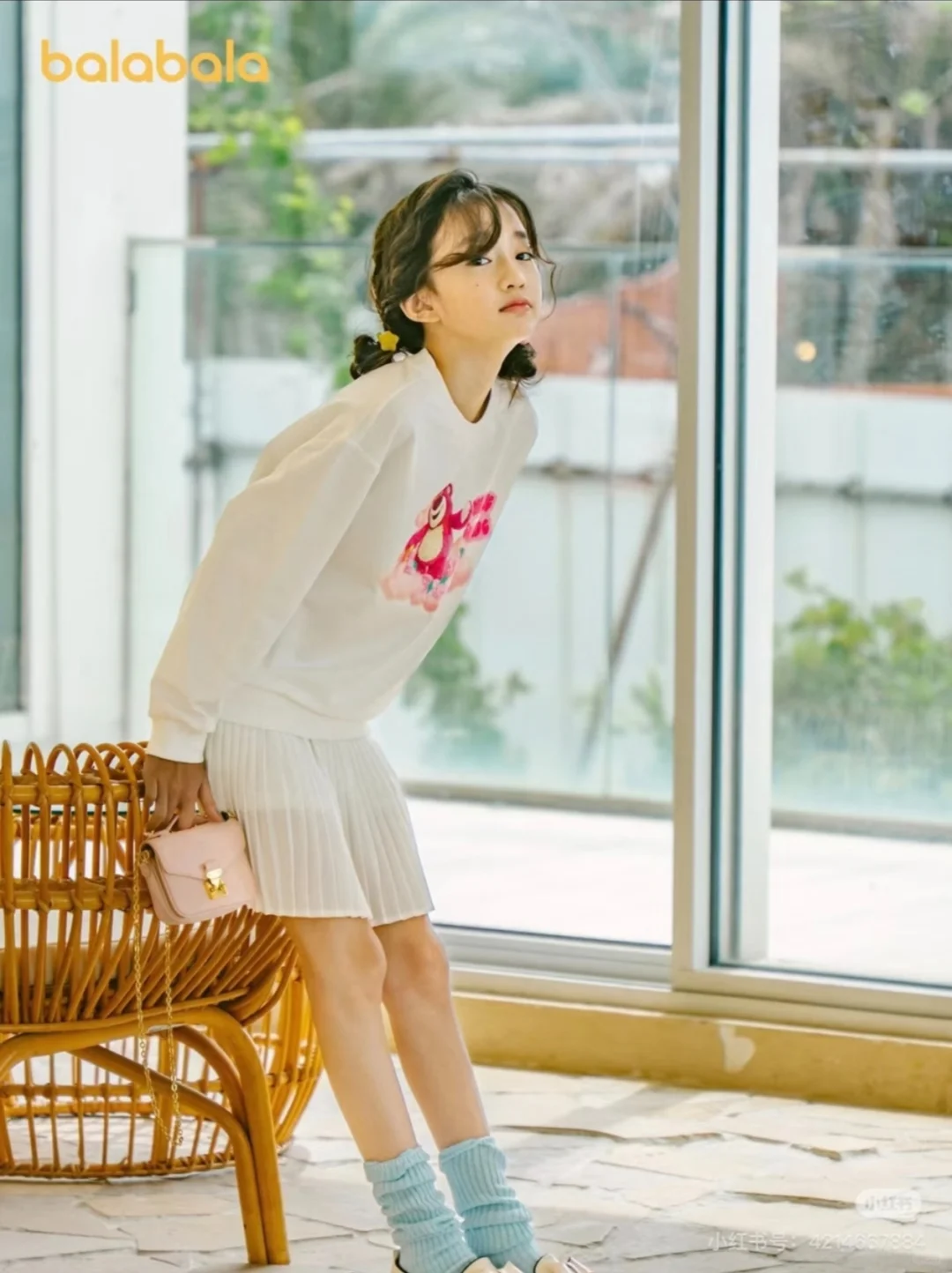 陈芷琰美照~橙汁必备