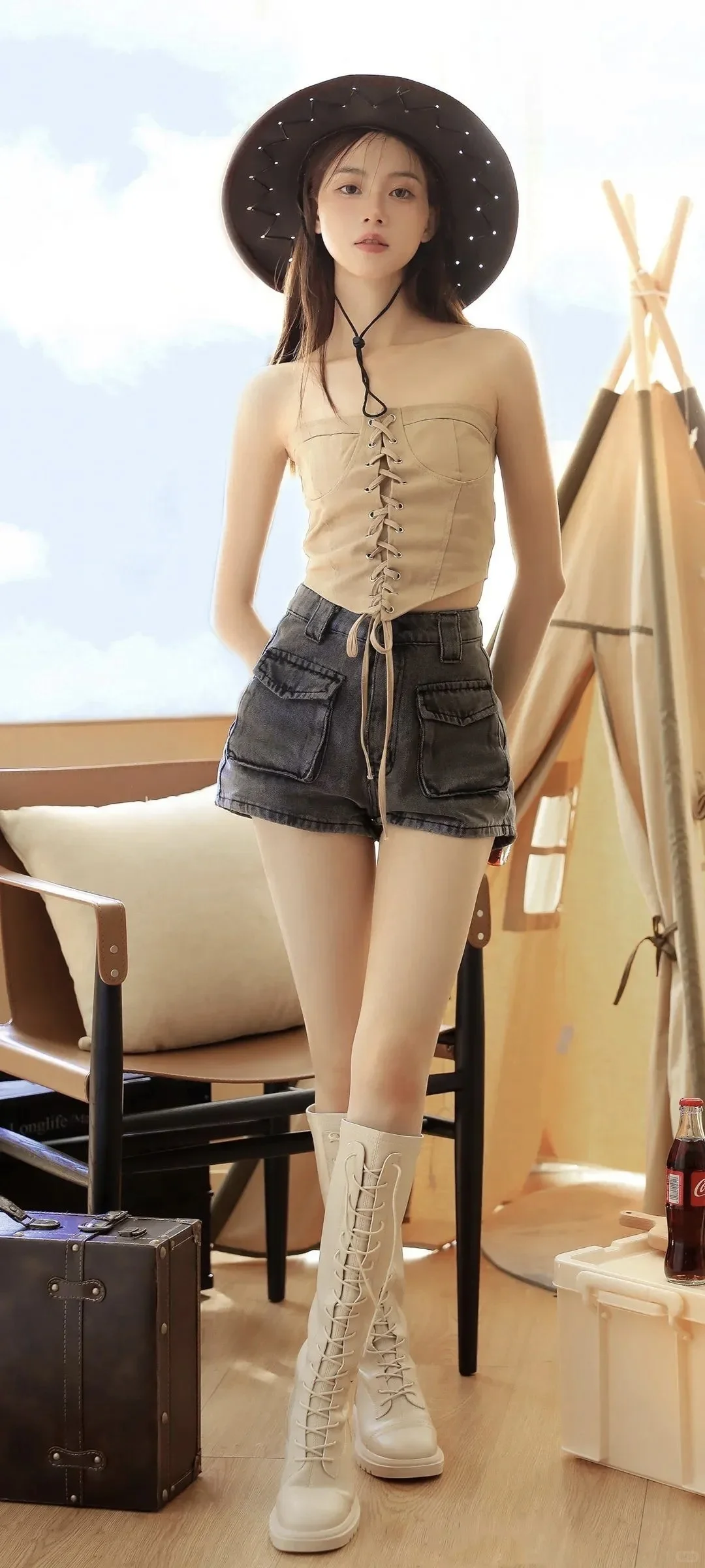 全屏美女壁纸（无不良诱导）