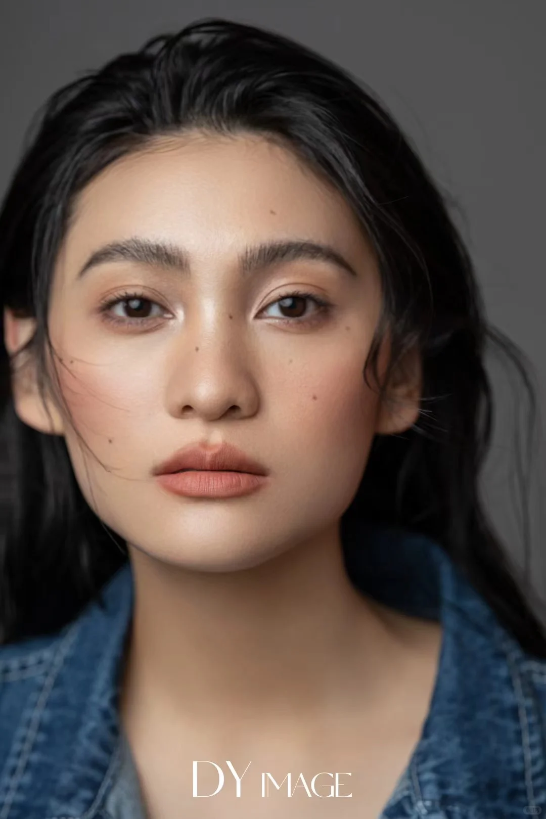 找昆明互勉写真模特