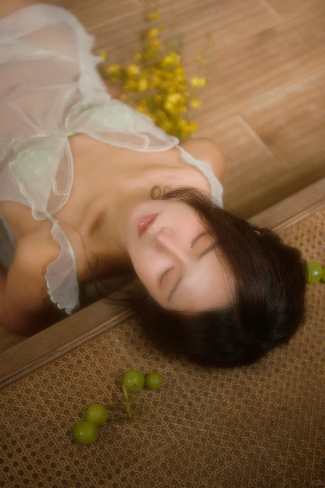 📸 从模特到摄影师，我拍出了第一组“私房”