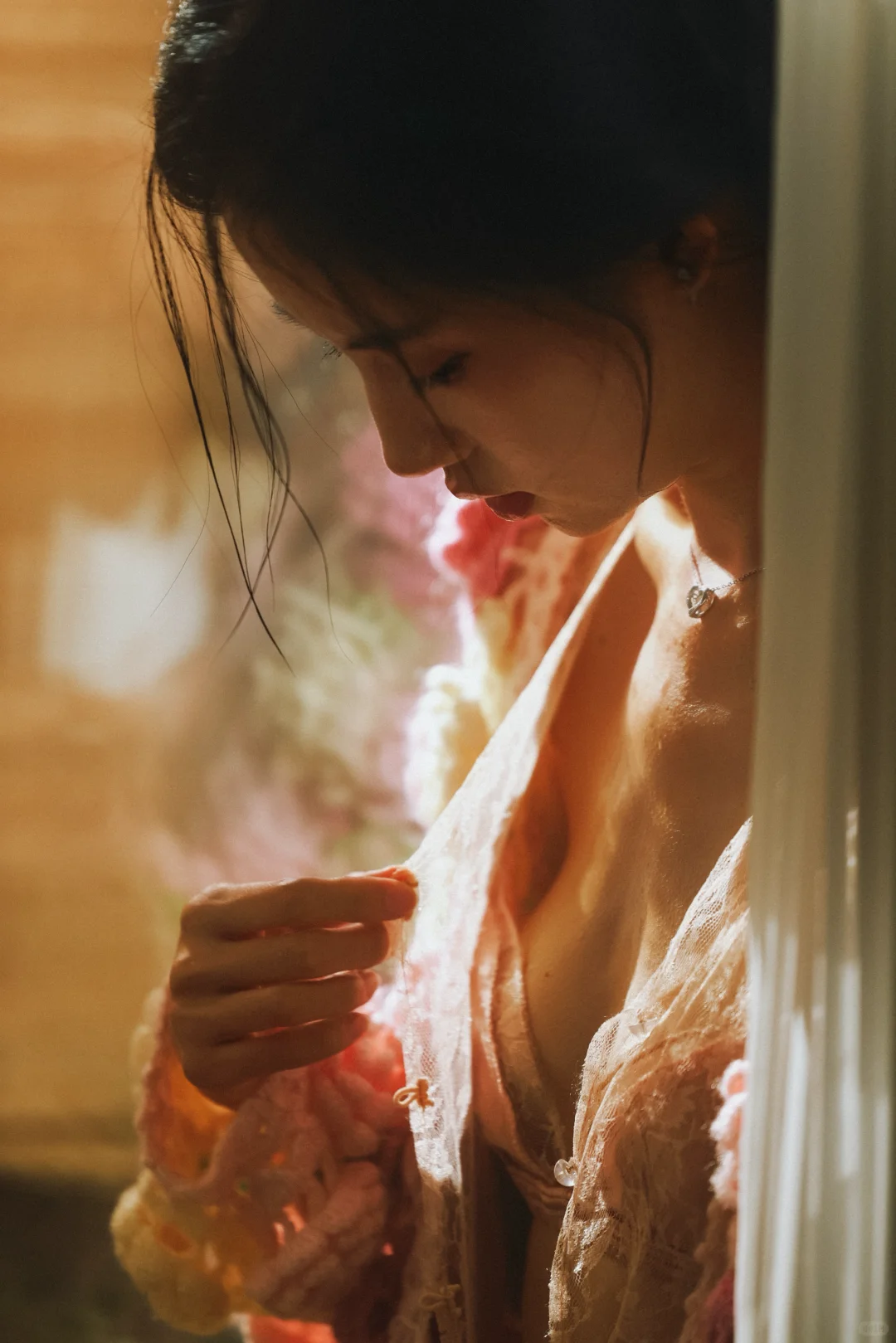 要我明媚还要我妩媚