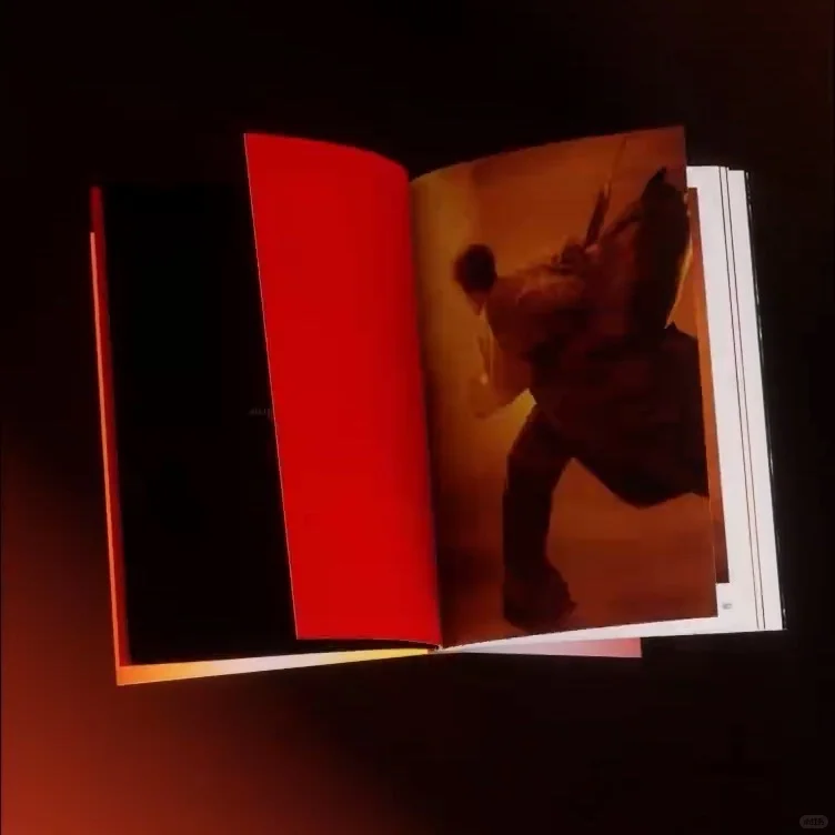 这本写真集！有136页！！