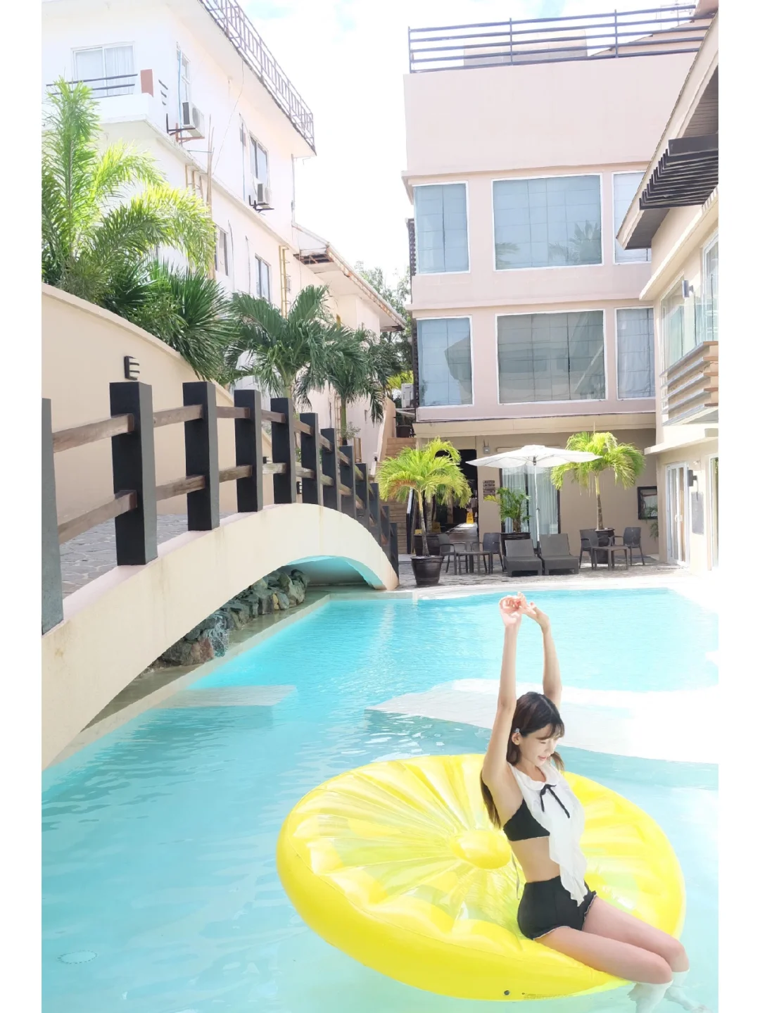 号称“小志玲”的嫩模，有认识的吗？