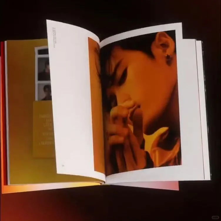 这本写真集！有136页！！