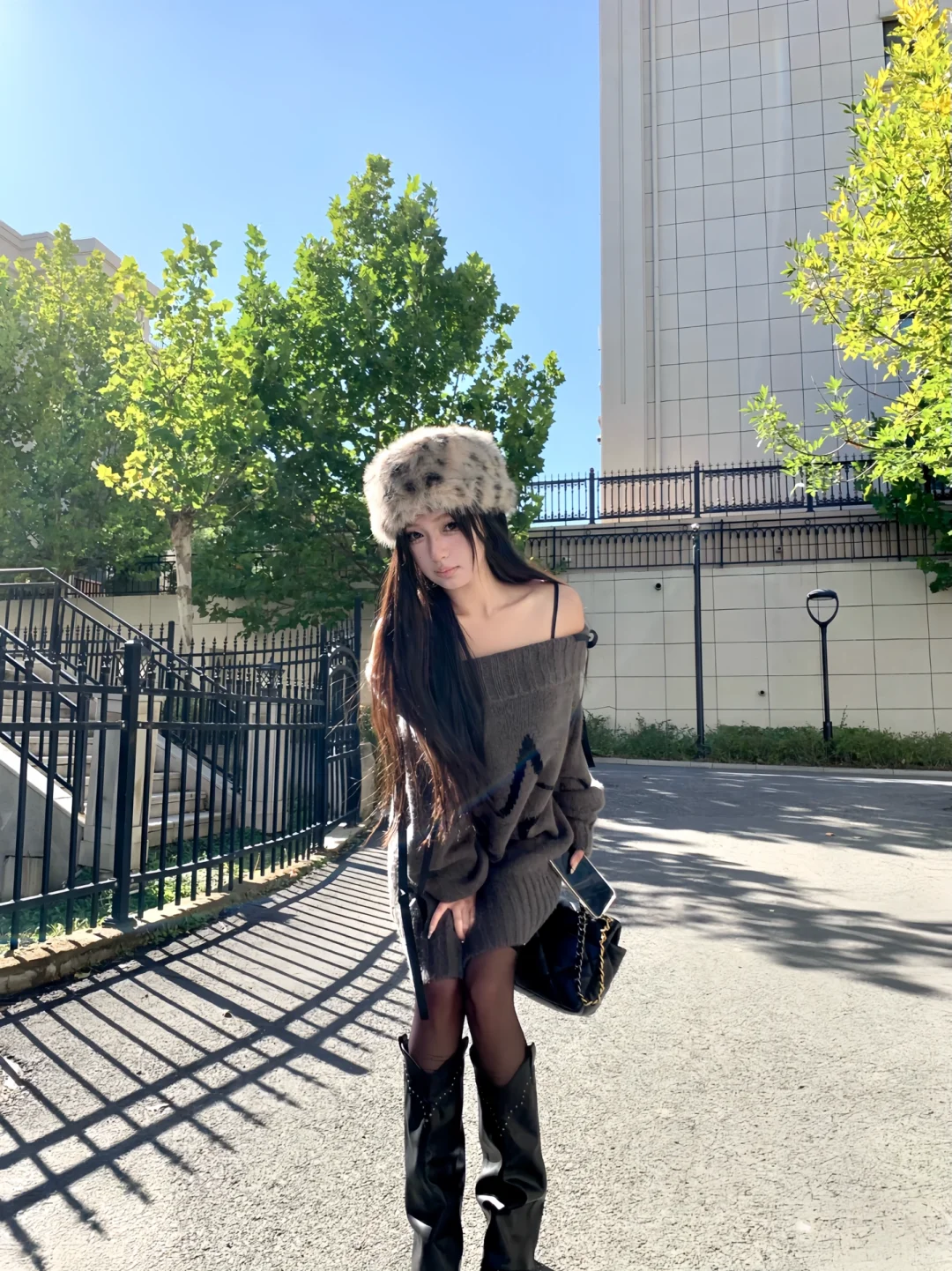 𓏴·𓆩𝖂𝖆𝖎𝖙𝖎𝖓𝖌 𝖙𝖔 𝖇𝖑𝖔𝖔𝖒𓆪·𓏴