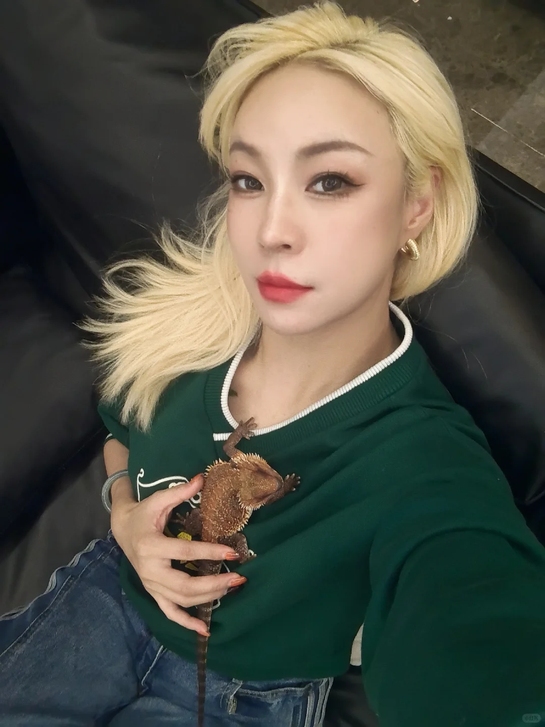 长了一张熟女的脸