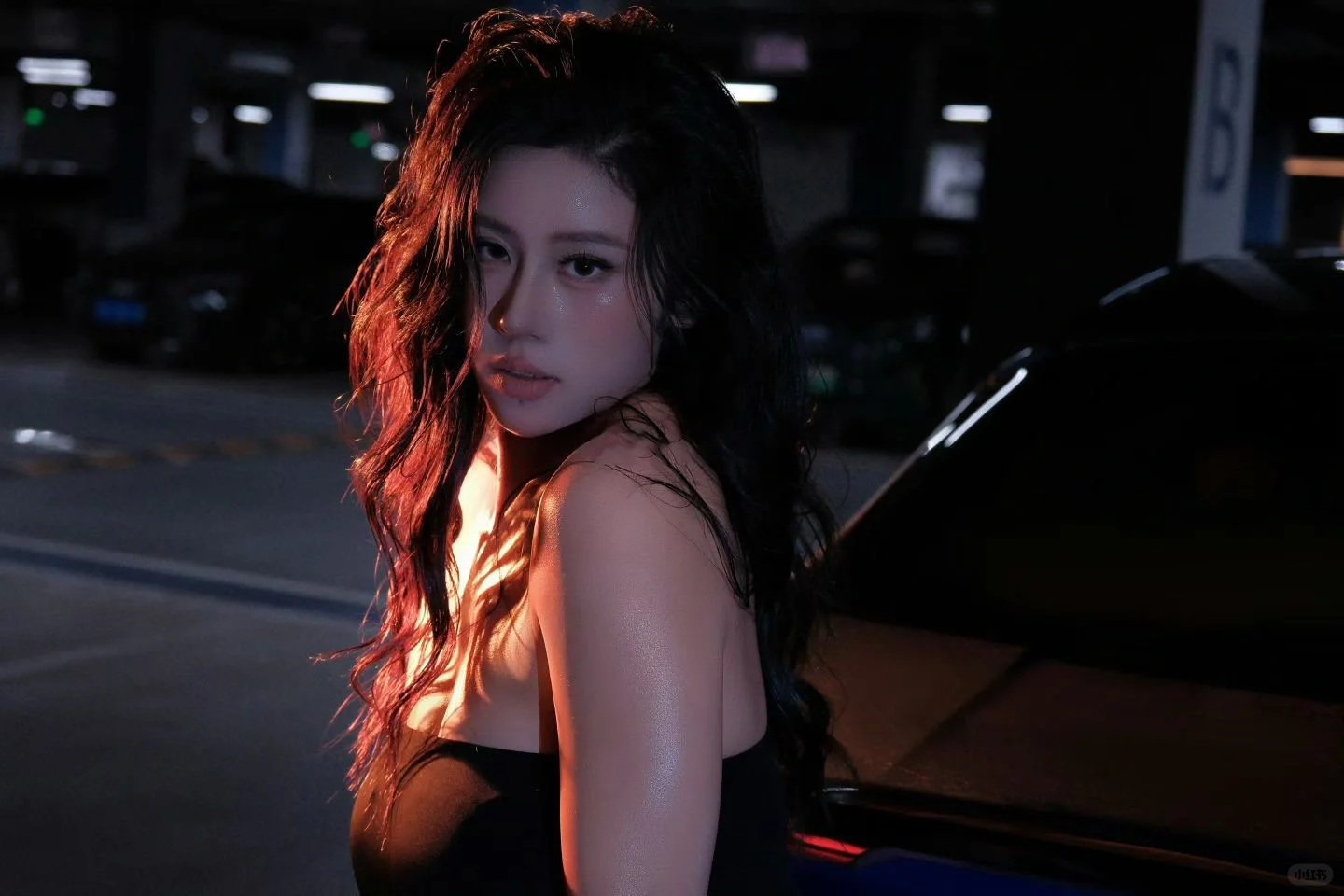 黑色系写真｜酷飒与性感并存