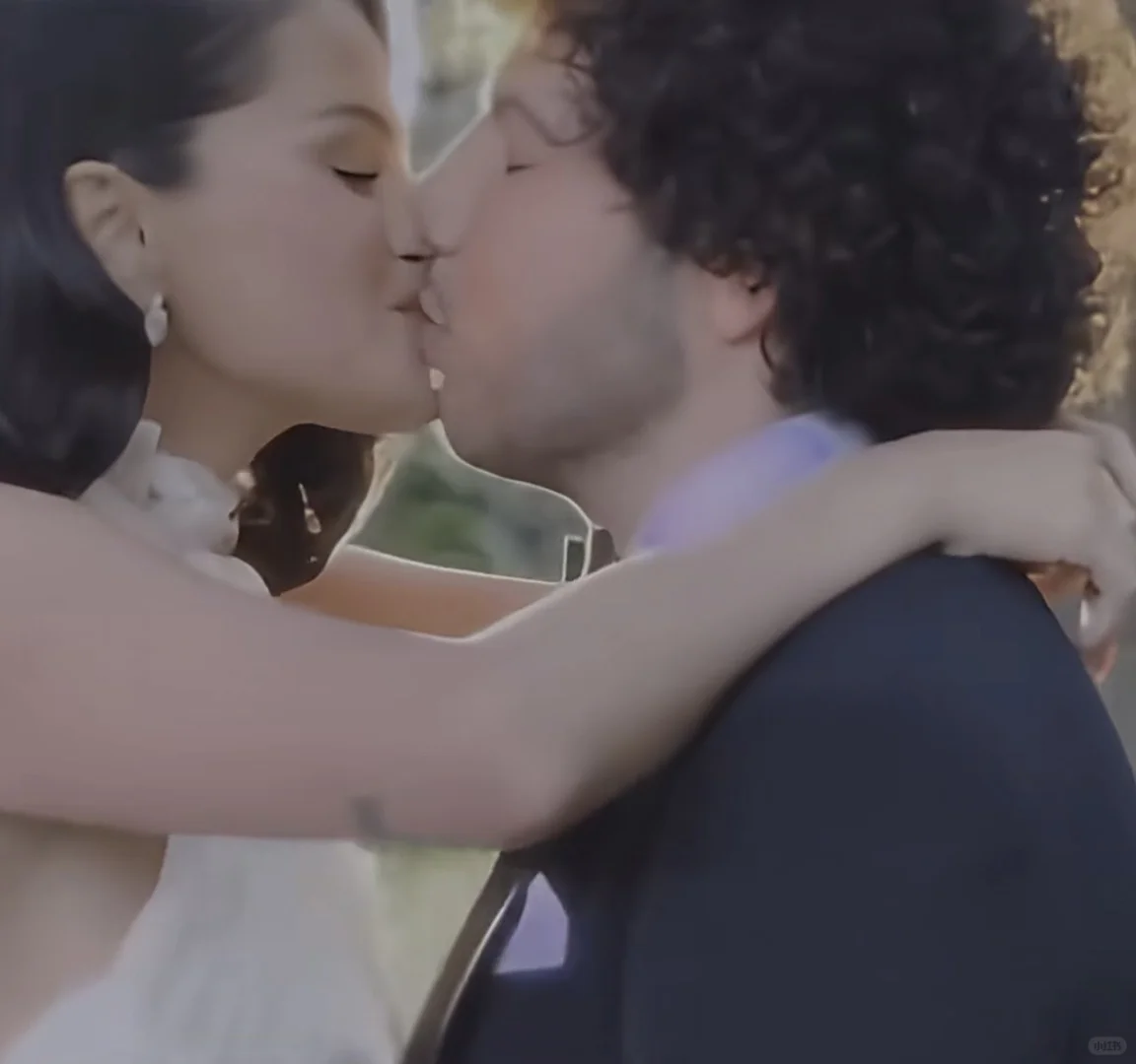 哇塞！Selena Marie Gomez浪漫婚礼甜蜜美艳