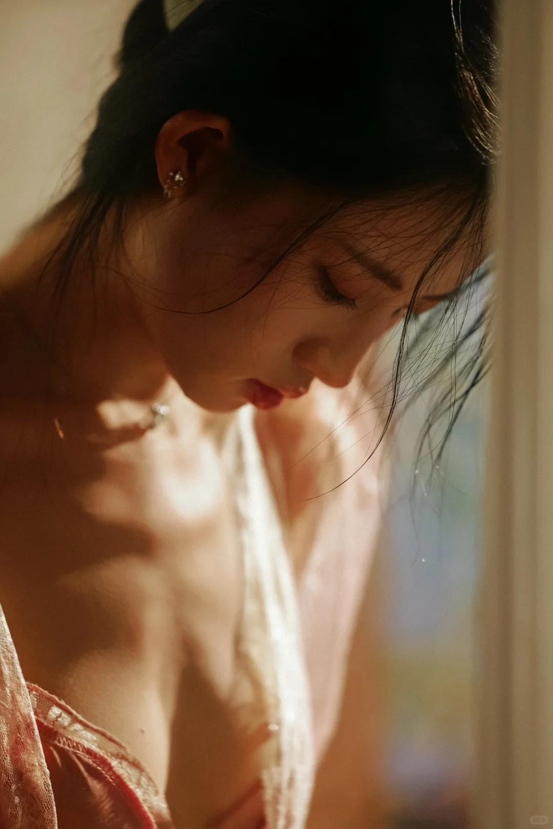 要我明媚还要我妩媚