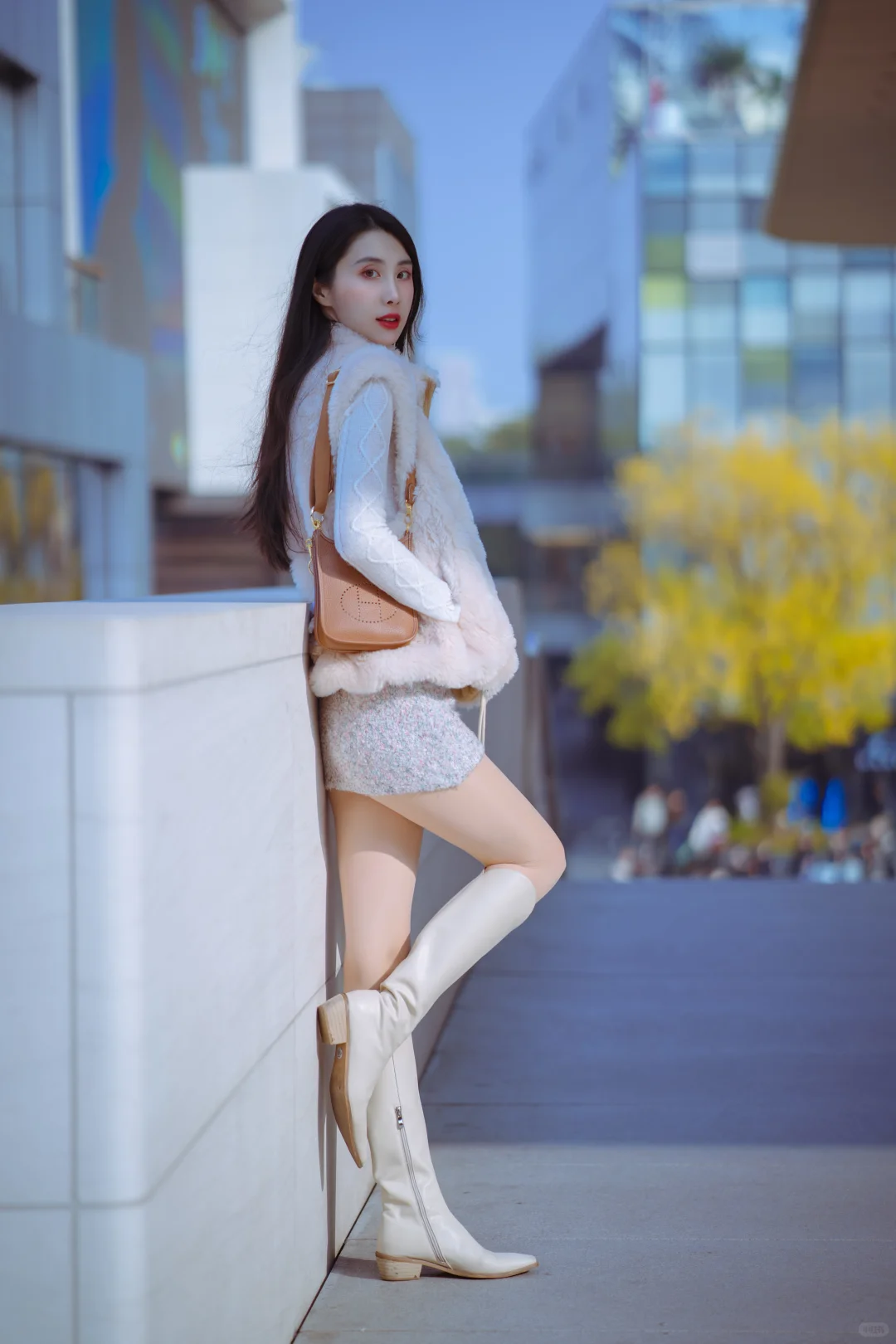 带老婆来三里屯试试新买的镜头