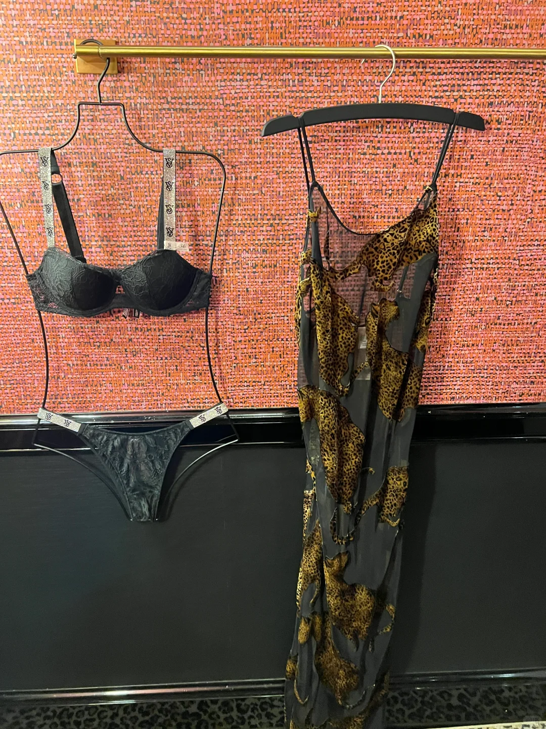 维密试衣间新品Look