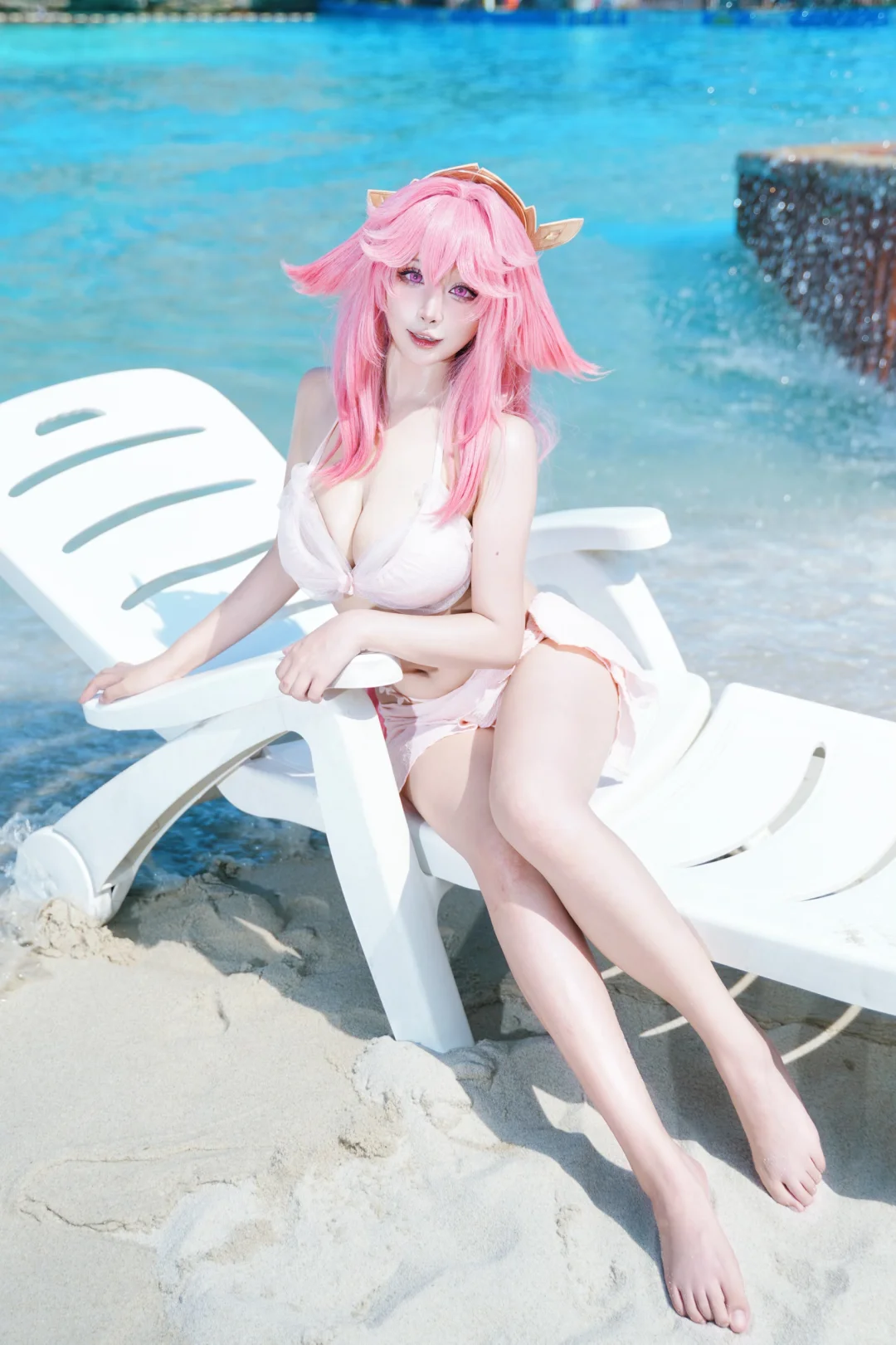 在沙滩遇到了狐狸小姐