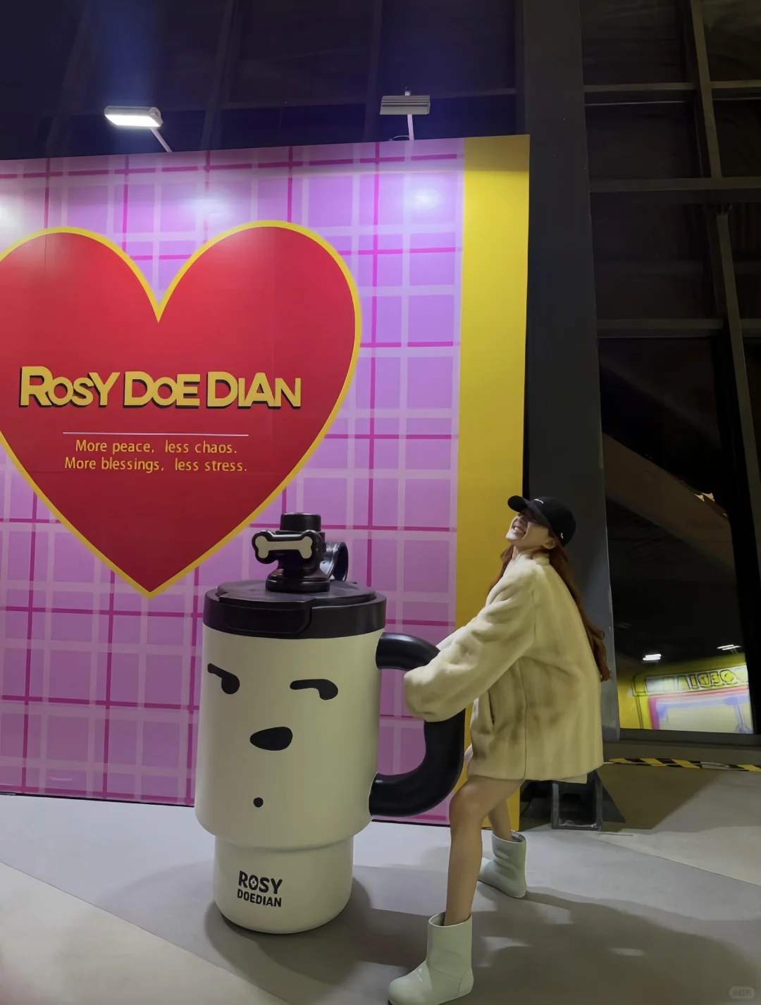 赵露思生日🎂美照来啦，温柔又甜美！