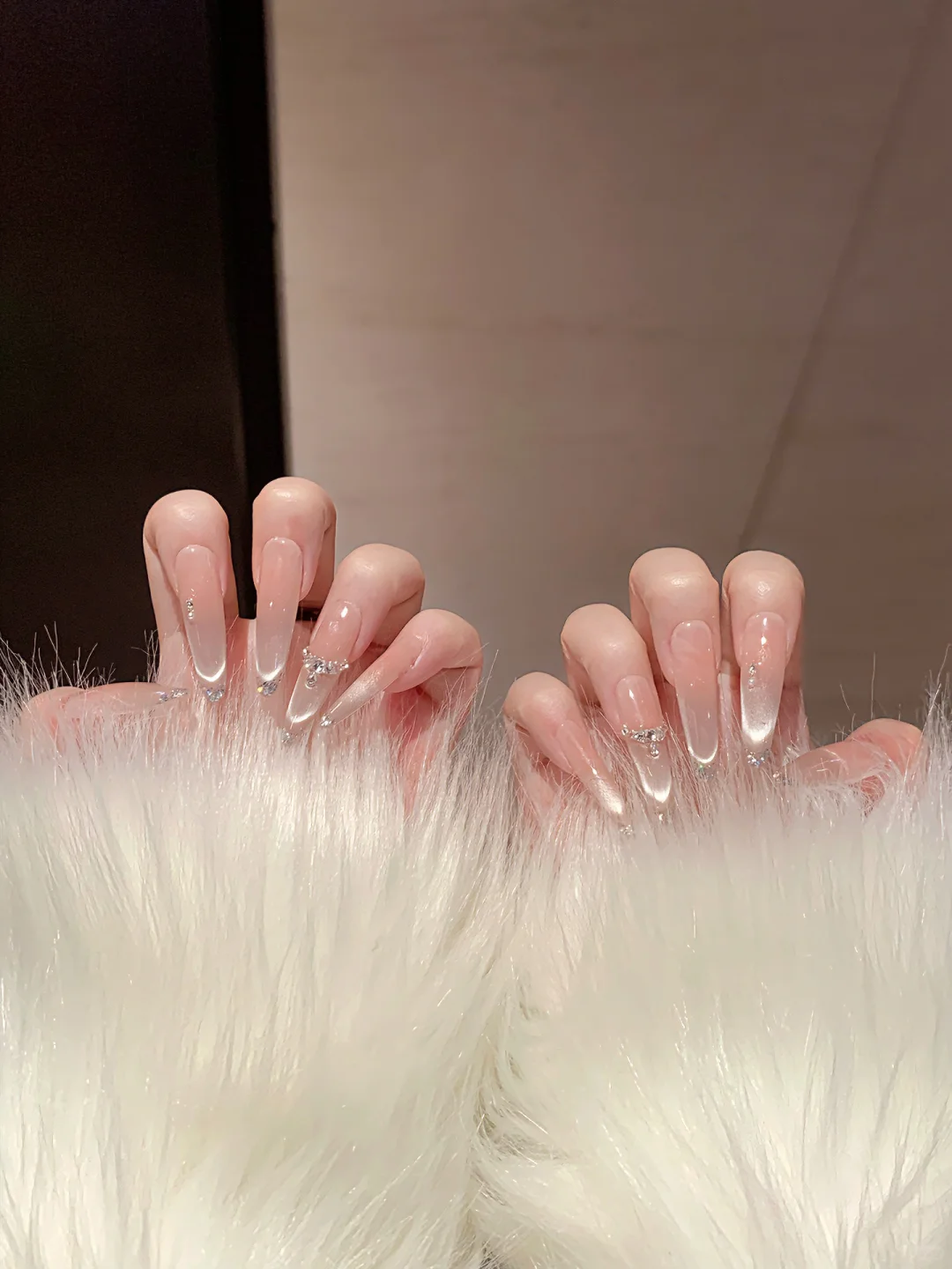 裸色猫眼搭配碎钻秋冬纯欲感炸裂！！💎🧊✨