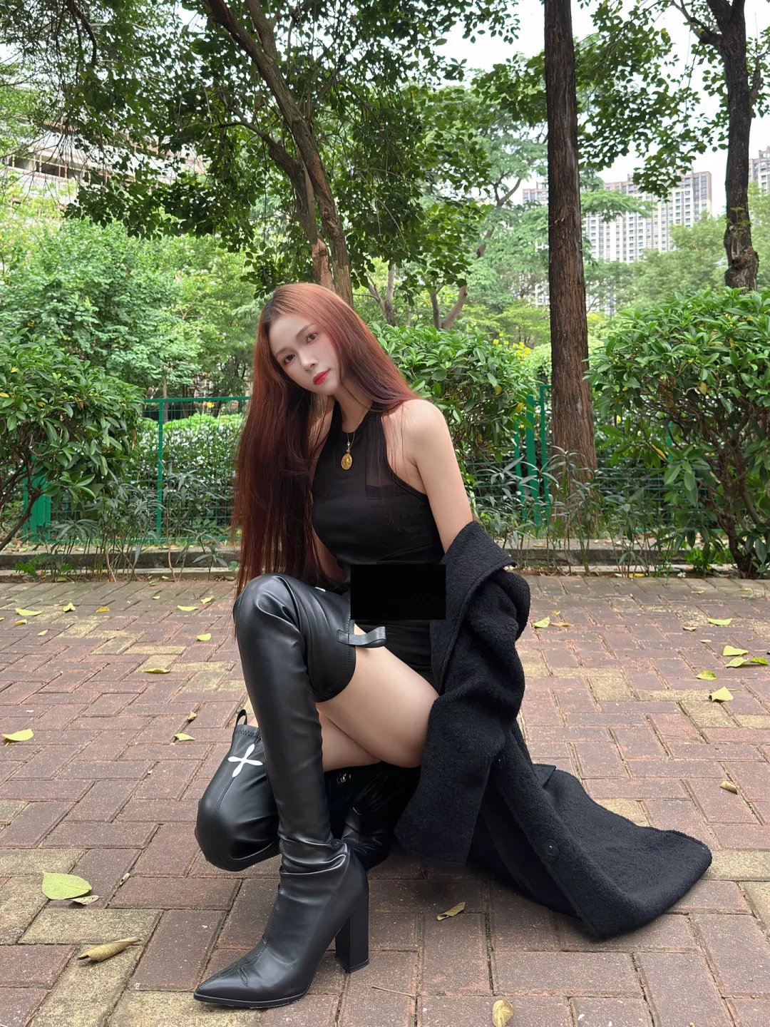 御姐 今天穿这套、谁说穿过膝靴好看来着