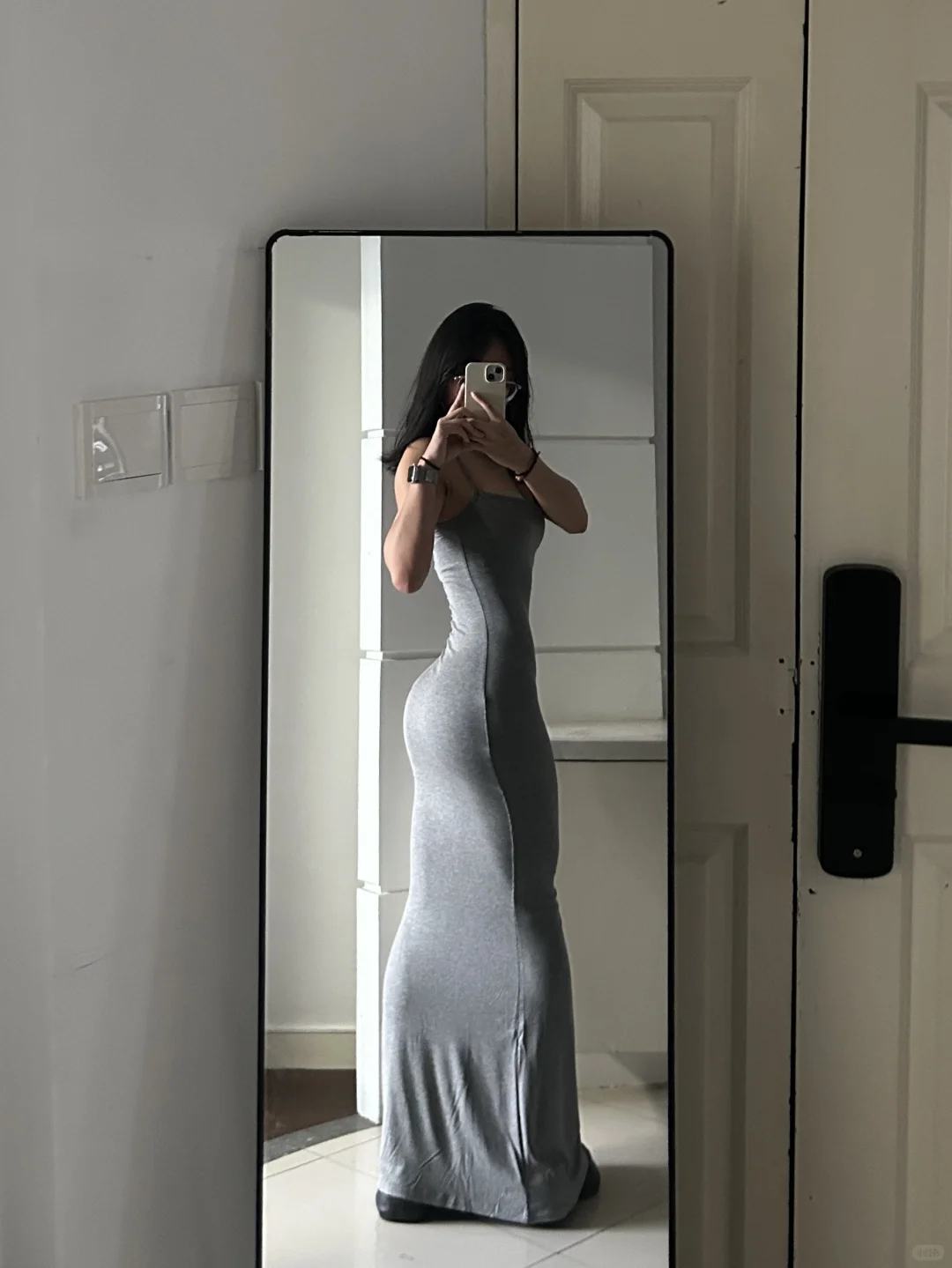 当肌肉女穿上包臀裙..（实况）