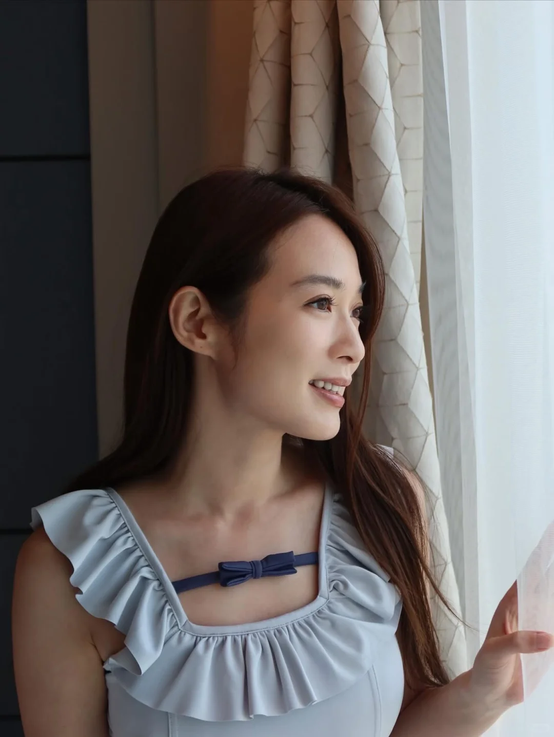 蔡洁获瑜伽导师牌 公开授课兼获设计瑜伽服