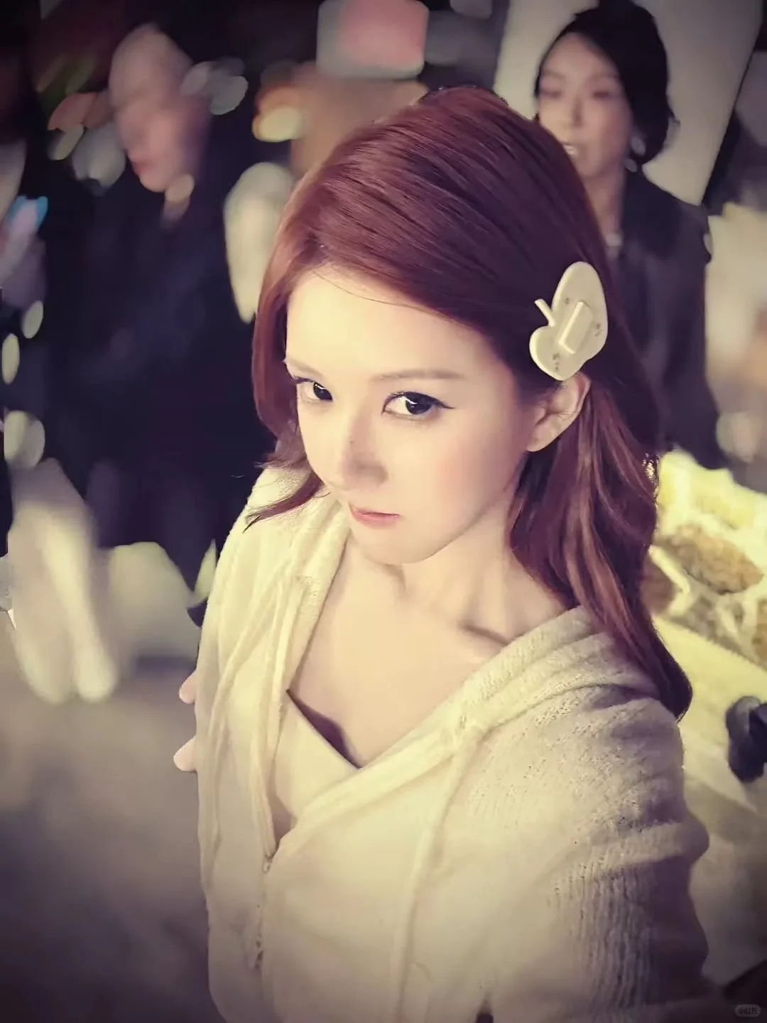 爱不能只靠感动.