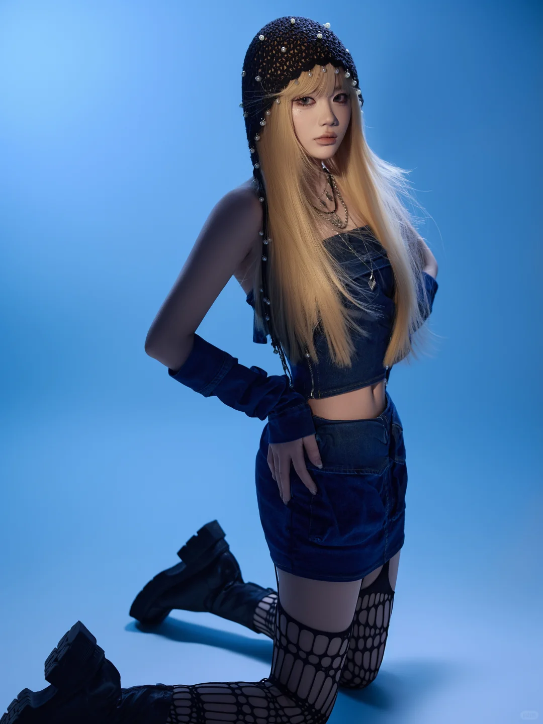 不讨好世界的千禧辣妹风写真✨