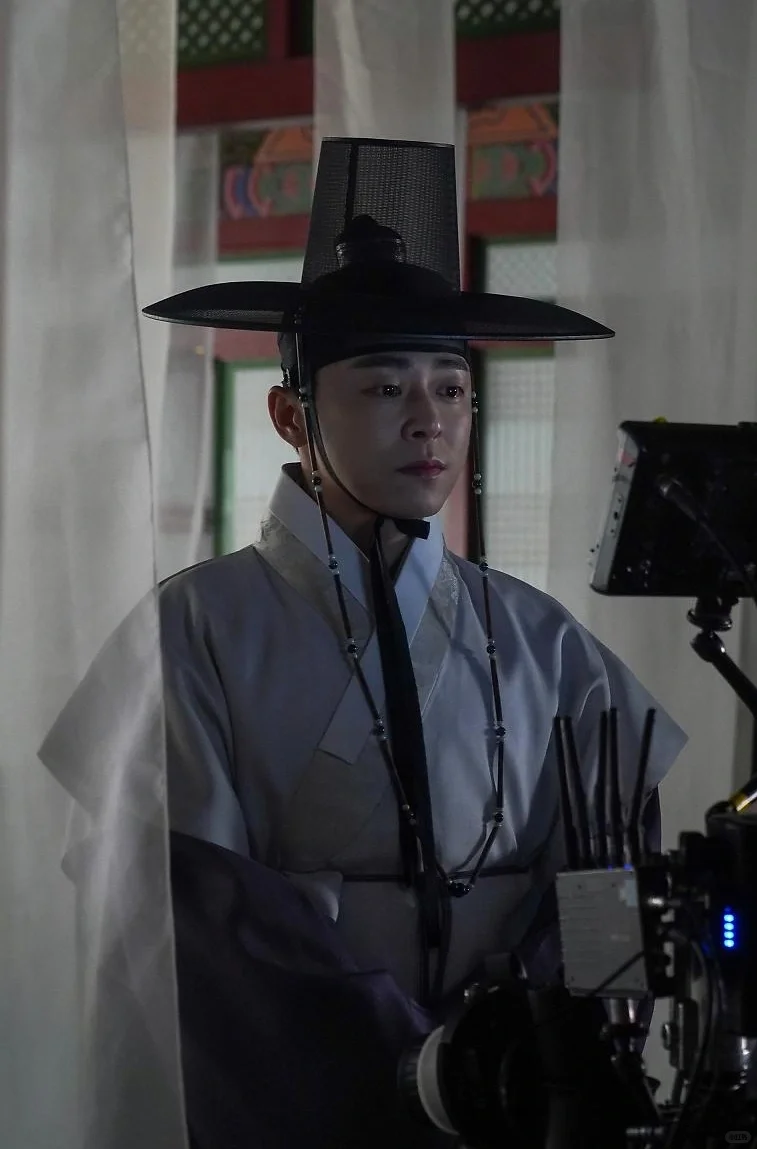 暴风哭泣的爱情🎎剧情达到高潮