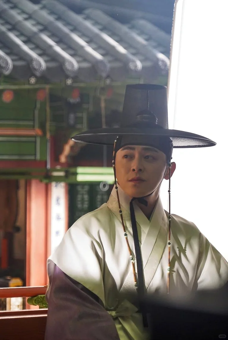 暴风哭泣的爱情🎎剧情达到高潮