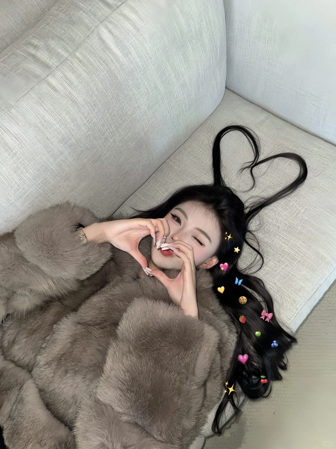 美的很轻松的pose