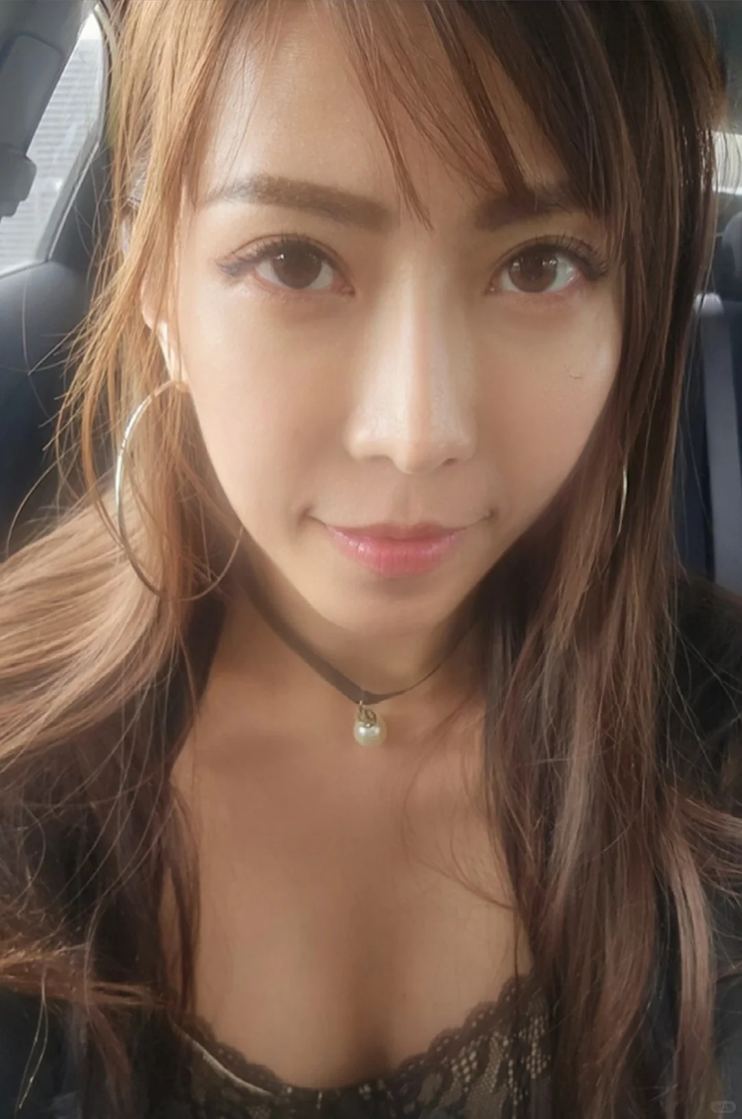 悉尼模特-車上自拍