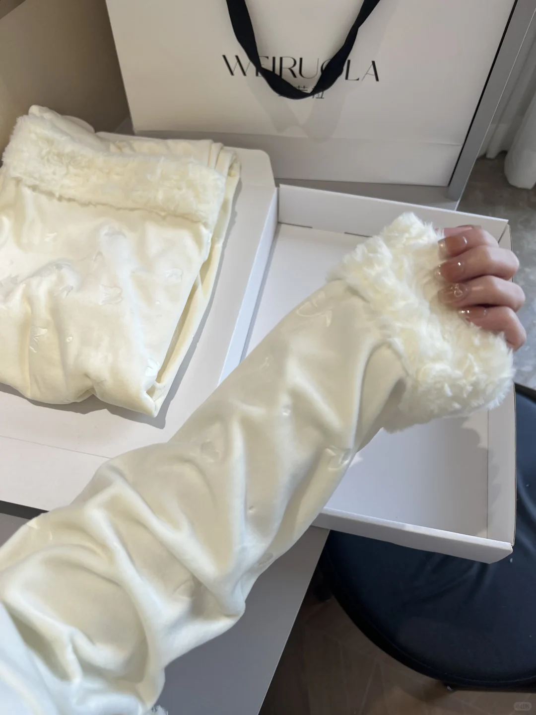 纯欲感好足的美女感睡衣✨