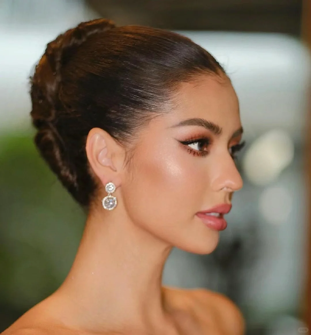 顶级的浓颜系美女