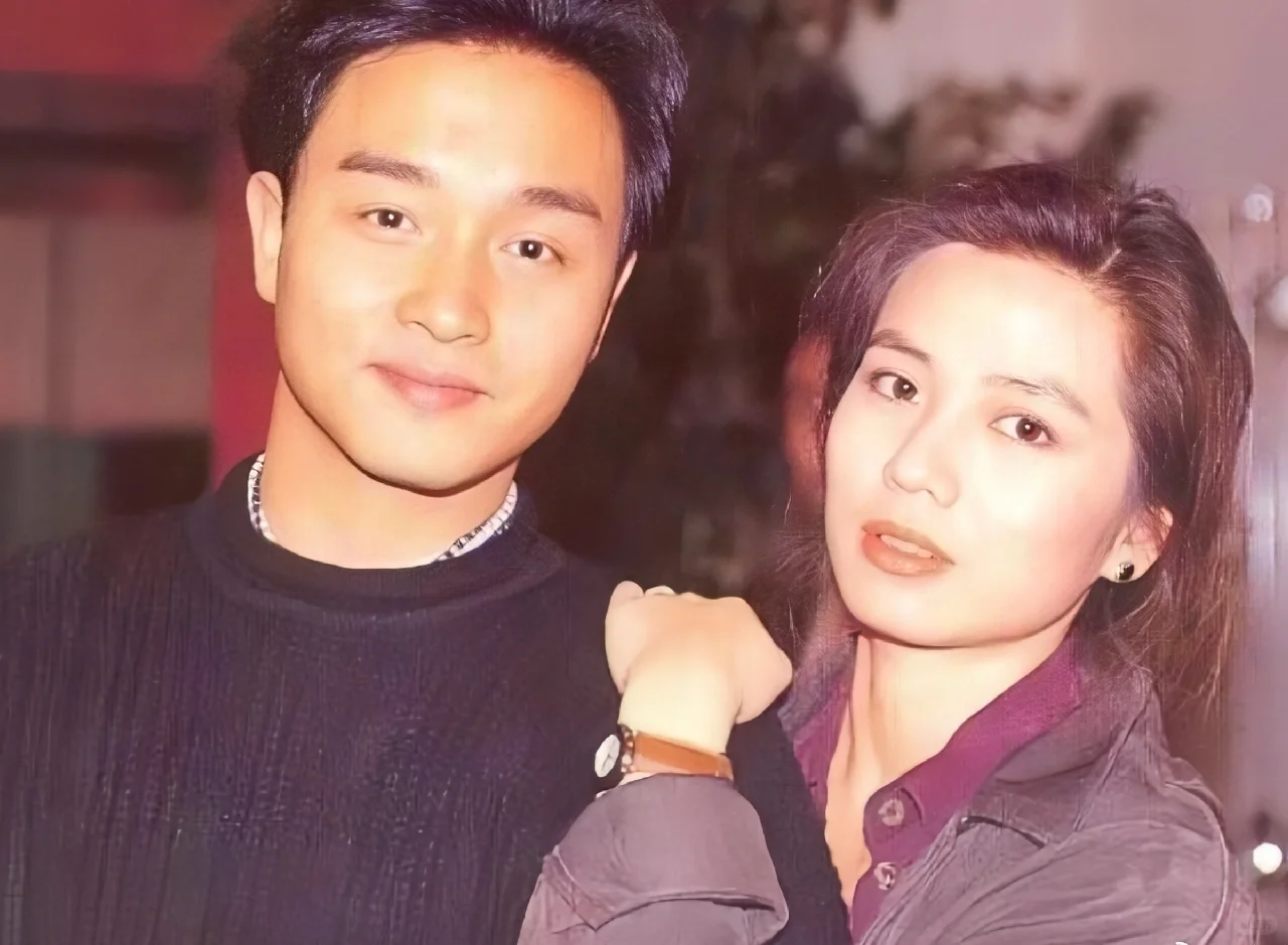 浑然天成的明媚性感，红姑钟楚红！