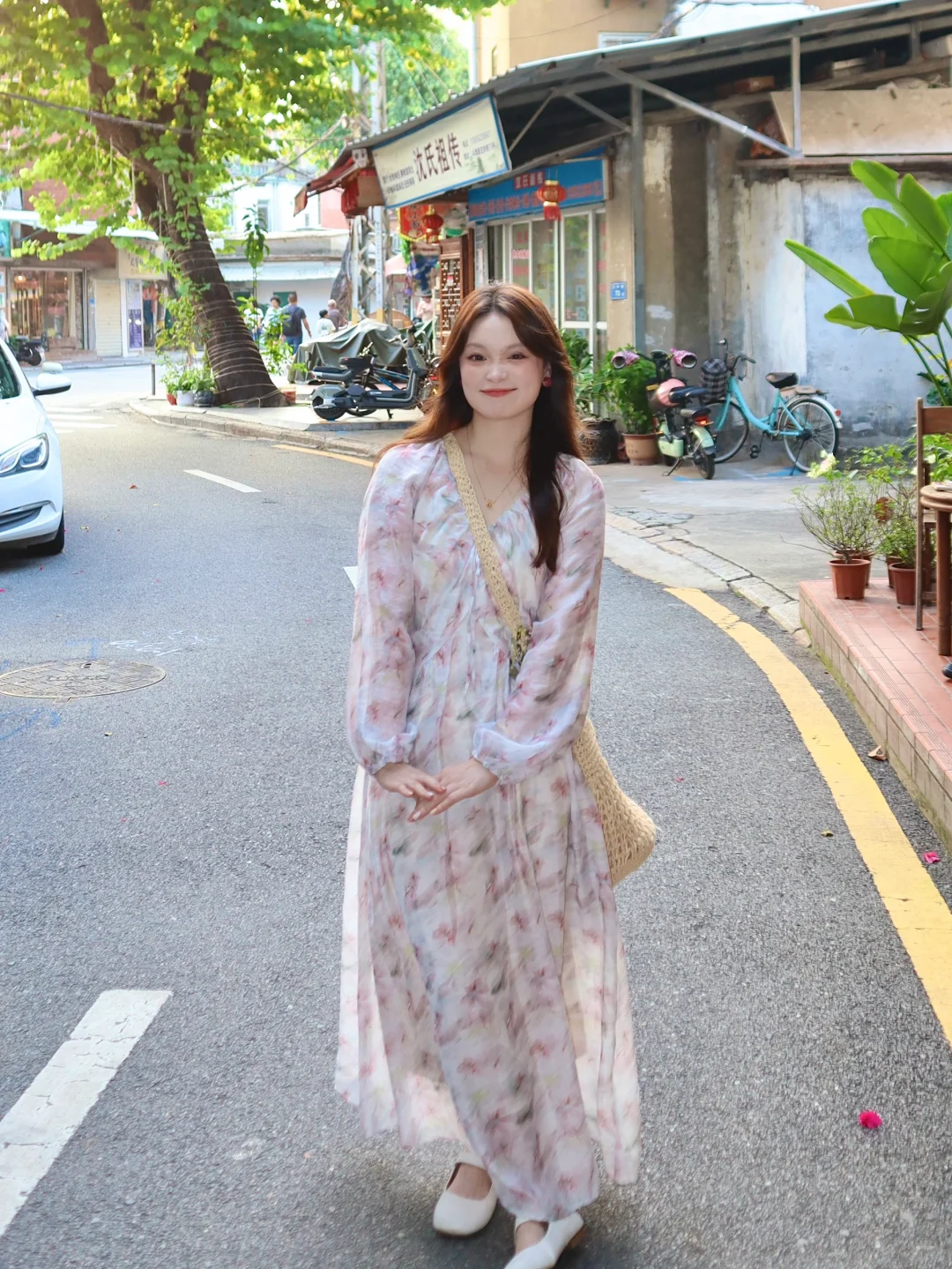 朋友说，你不用减肥啦，丰腴的美也耐看呀！🤣