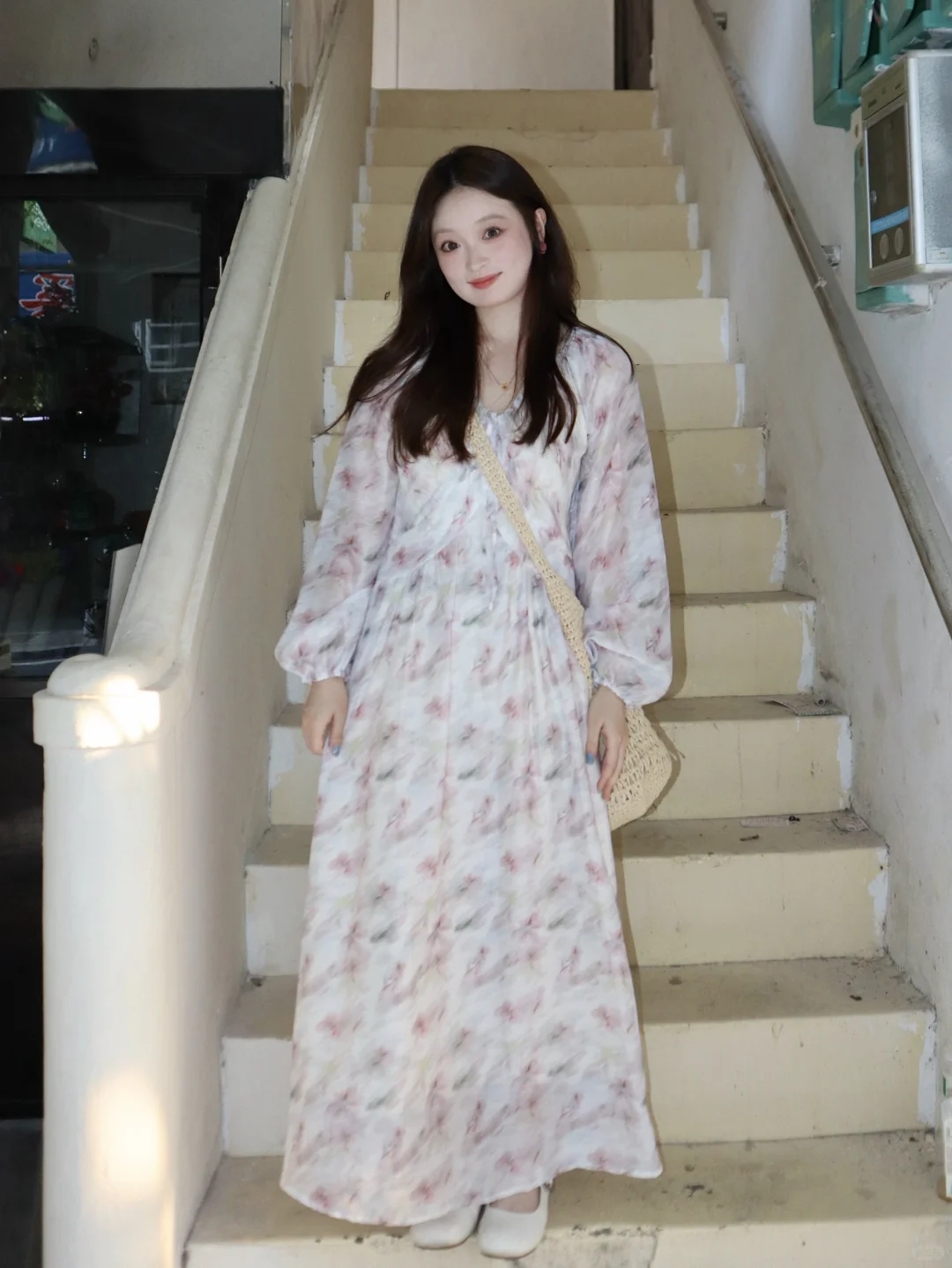 朋友说，你不用减肥啦，丰腴的美也耐看呀！🤣