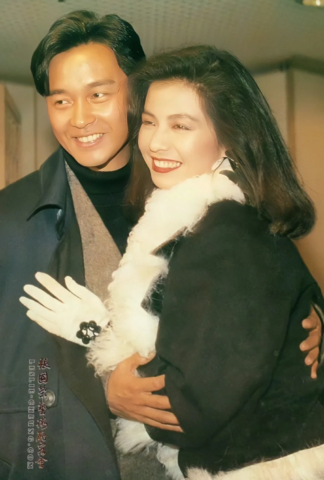 浑然天成的明媚性感，红姑钟楚红！