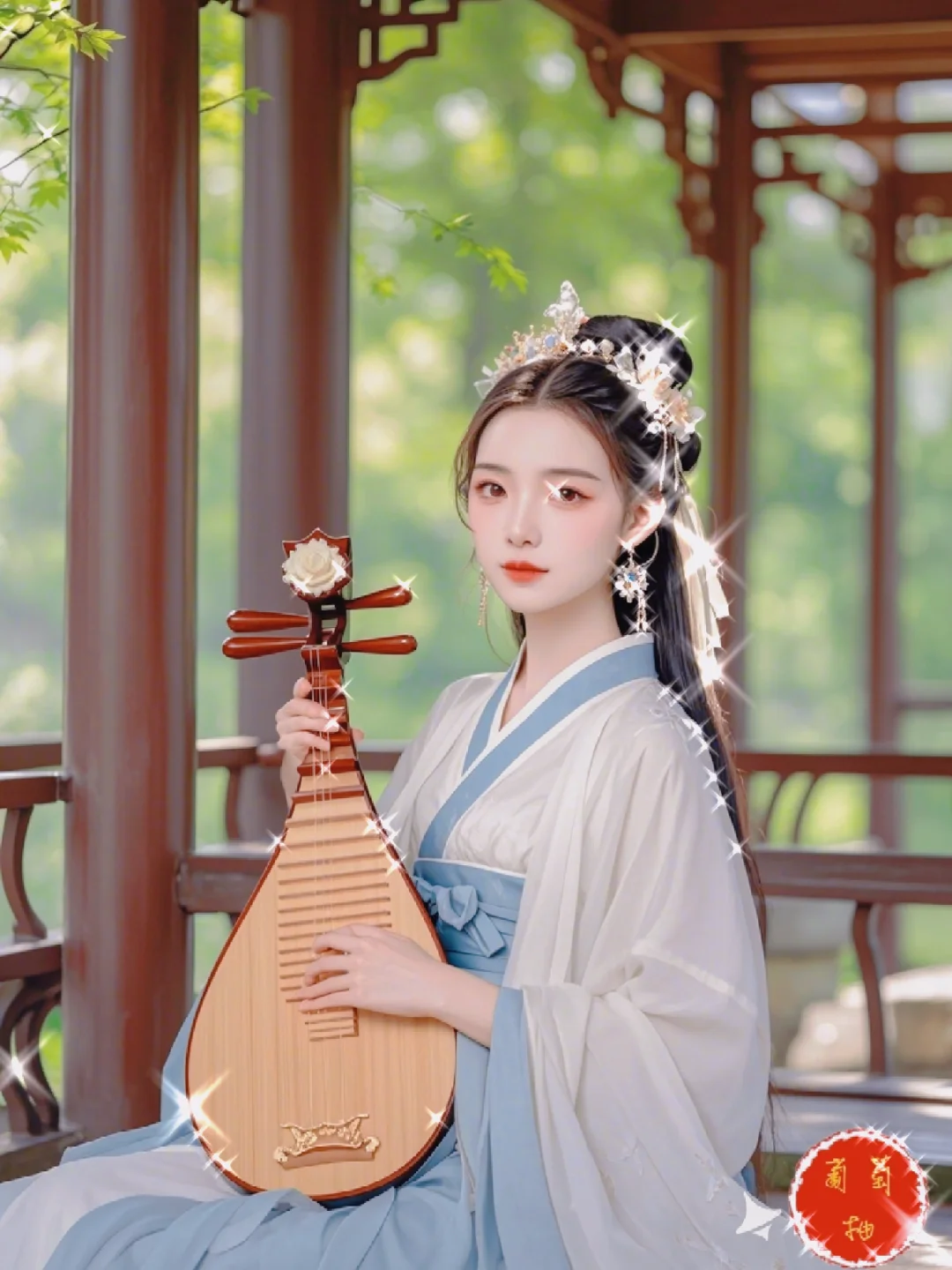 媚眼含羞合，丹唇逐笑开--人比花娇🌹