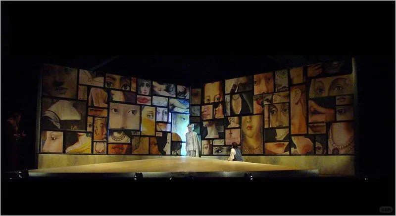 舞台多功能布景｜具象与意象的场景切换