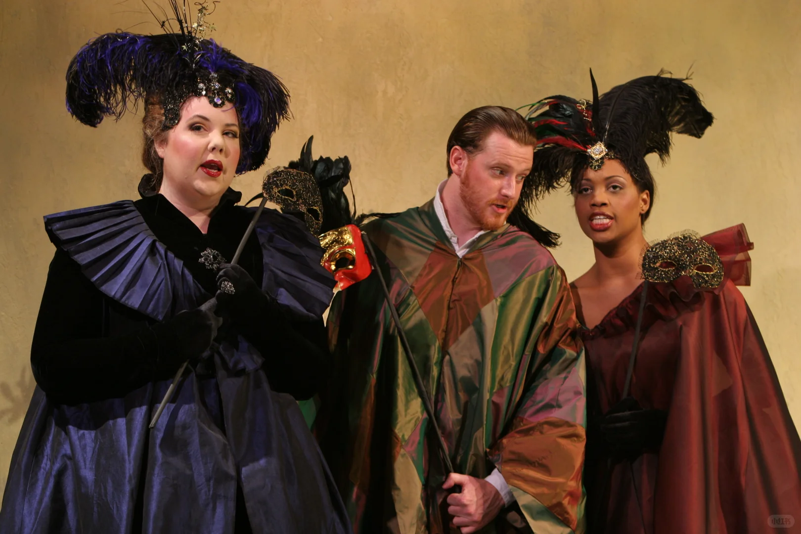 舞台多功能布景｜具象与意象的场景切换