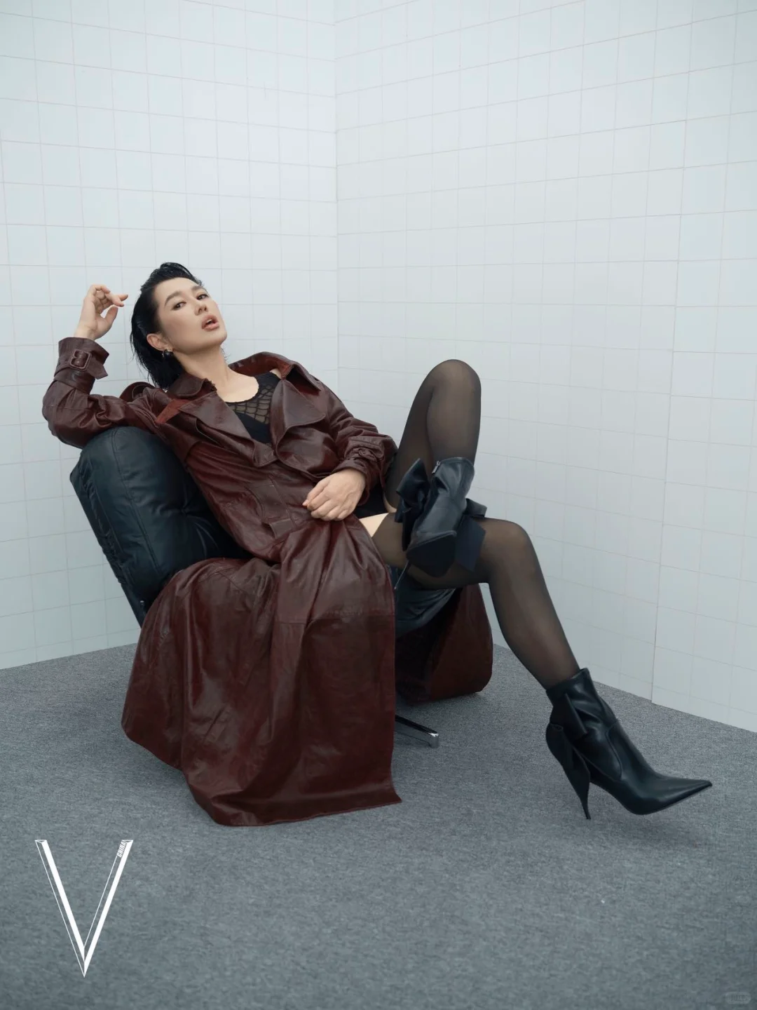 余男的新杂志绝了