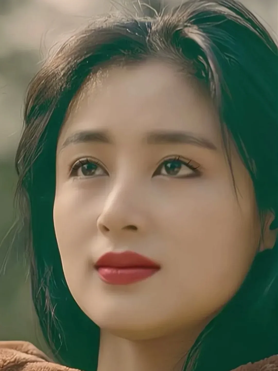 人间富贵花说的就是她吧