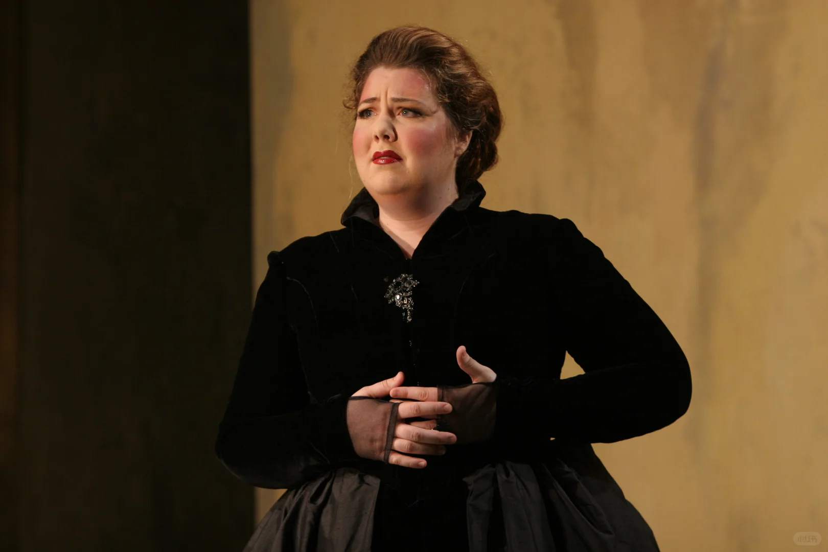 舞台多功能布景｜具象与意象的场景切换