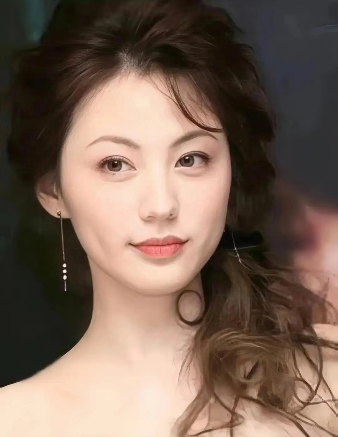 她的清冷优雅。。。