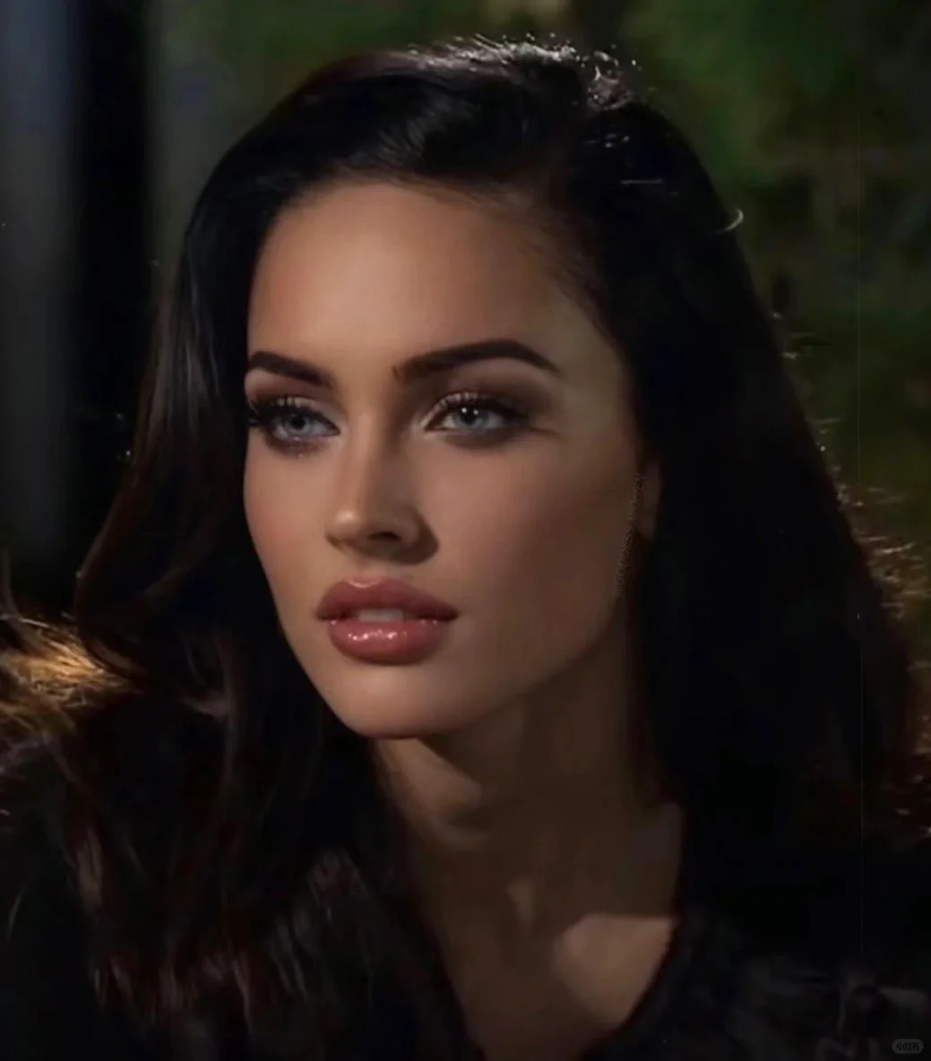 顶级的浓颜系美女