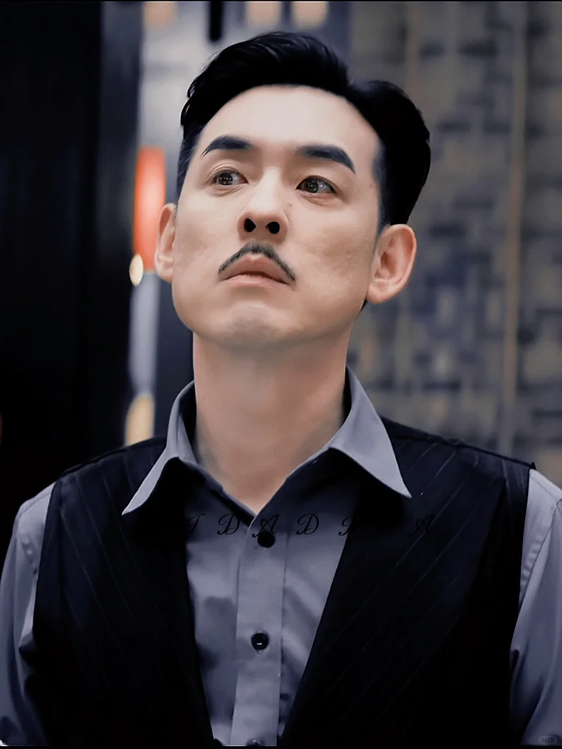 给咱体态都扇变形了