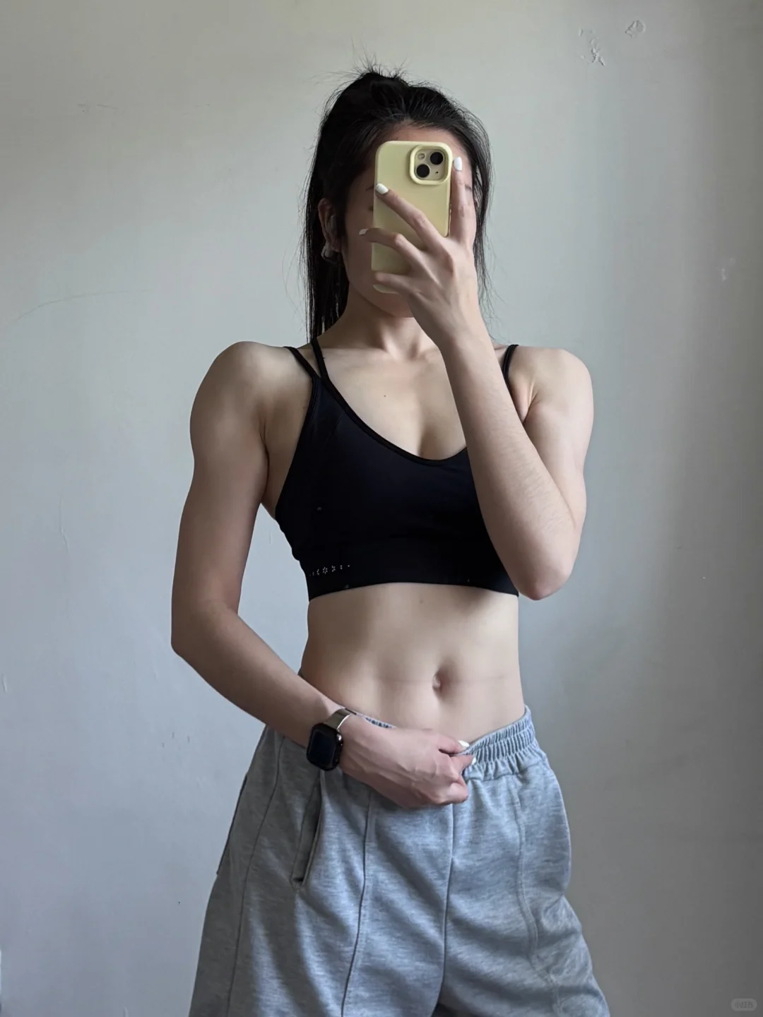 空腹抗炎+健身1年，超绝线条感是我应得的