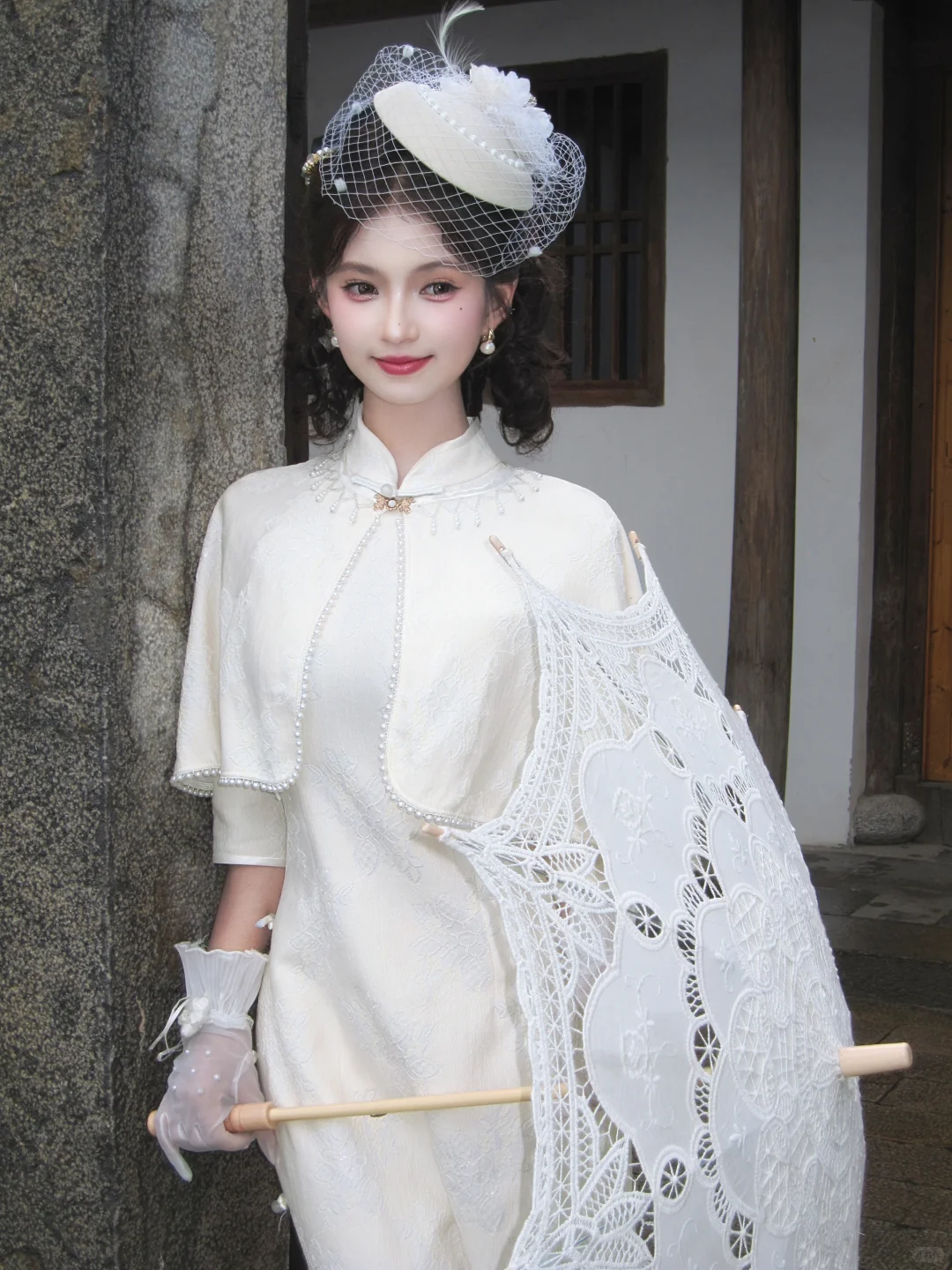 爹地呀~他才不是什么穷小子呢！