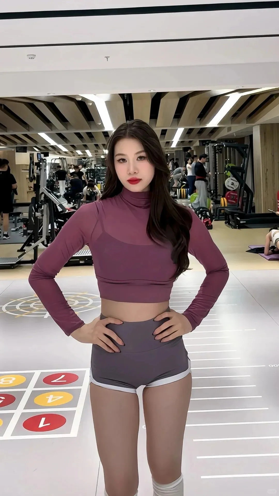 身材到位✨衣服只是点缀✨